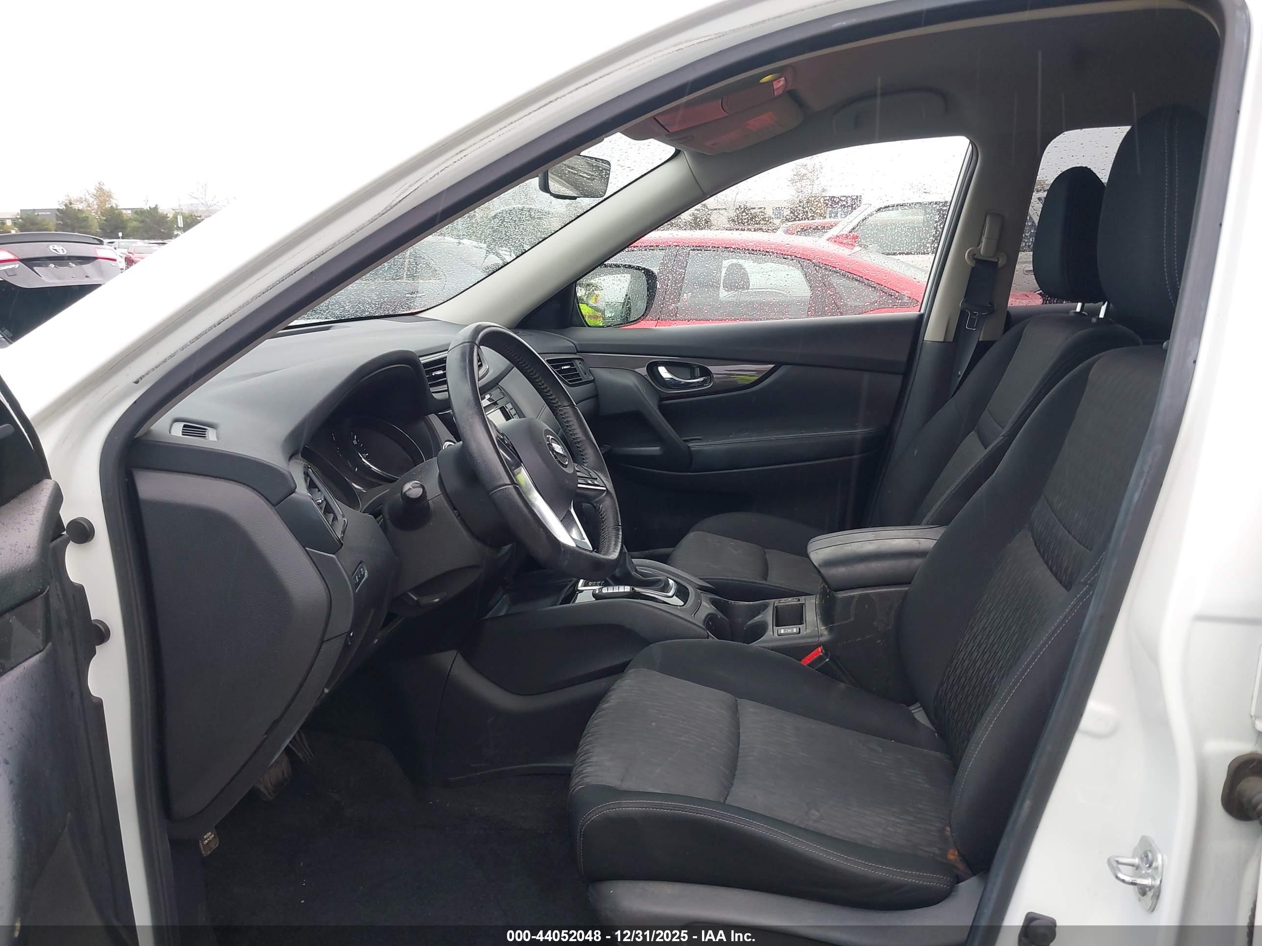 NISSAN ROGUE image 5