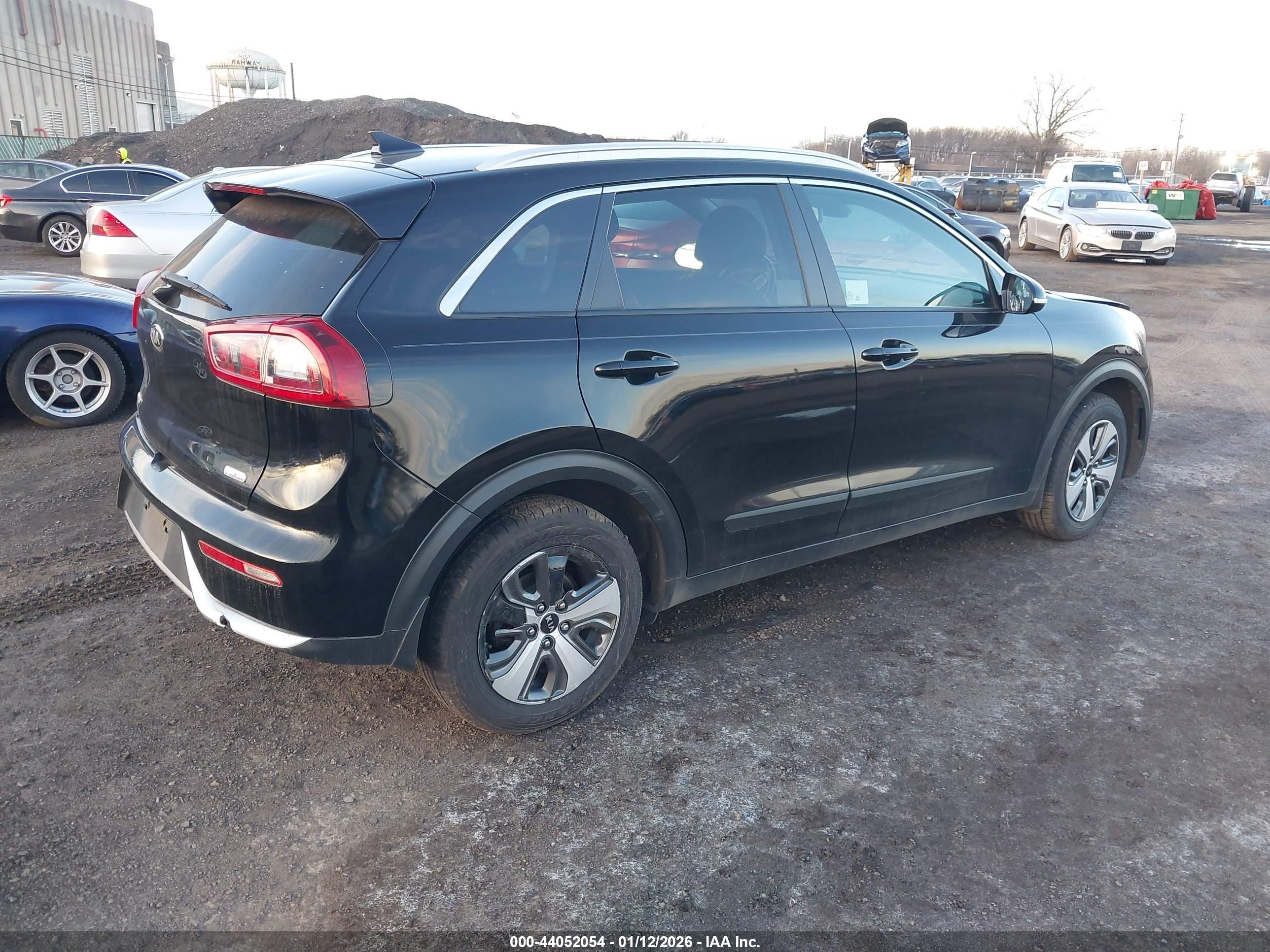 KIA NIRO image 4