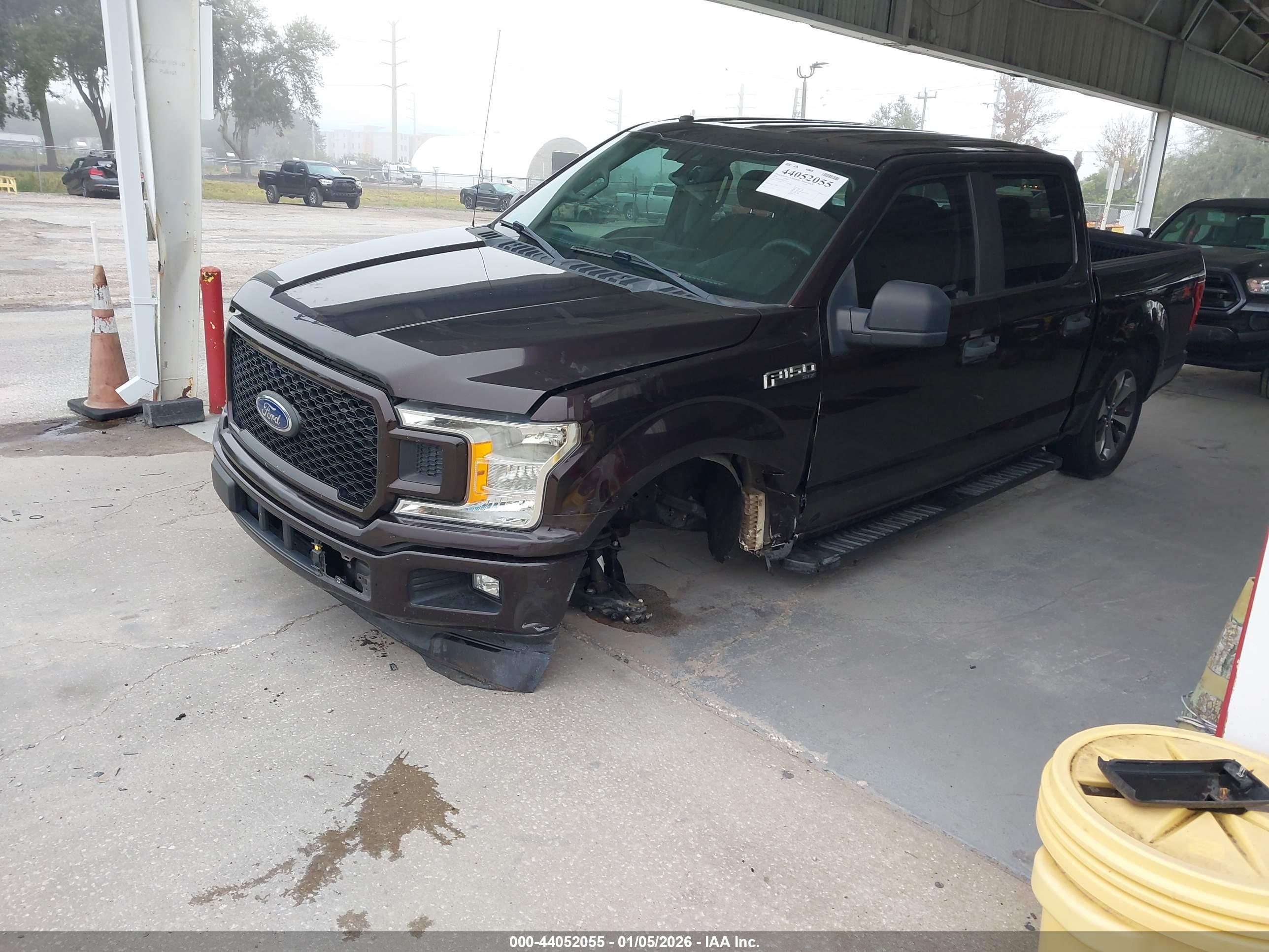 FORD F-150 image 2