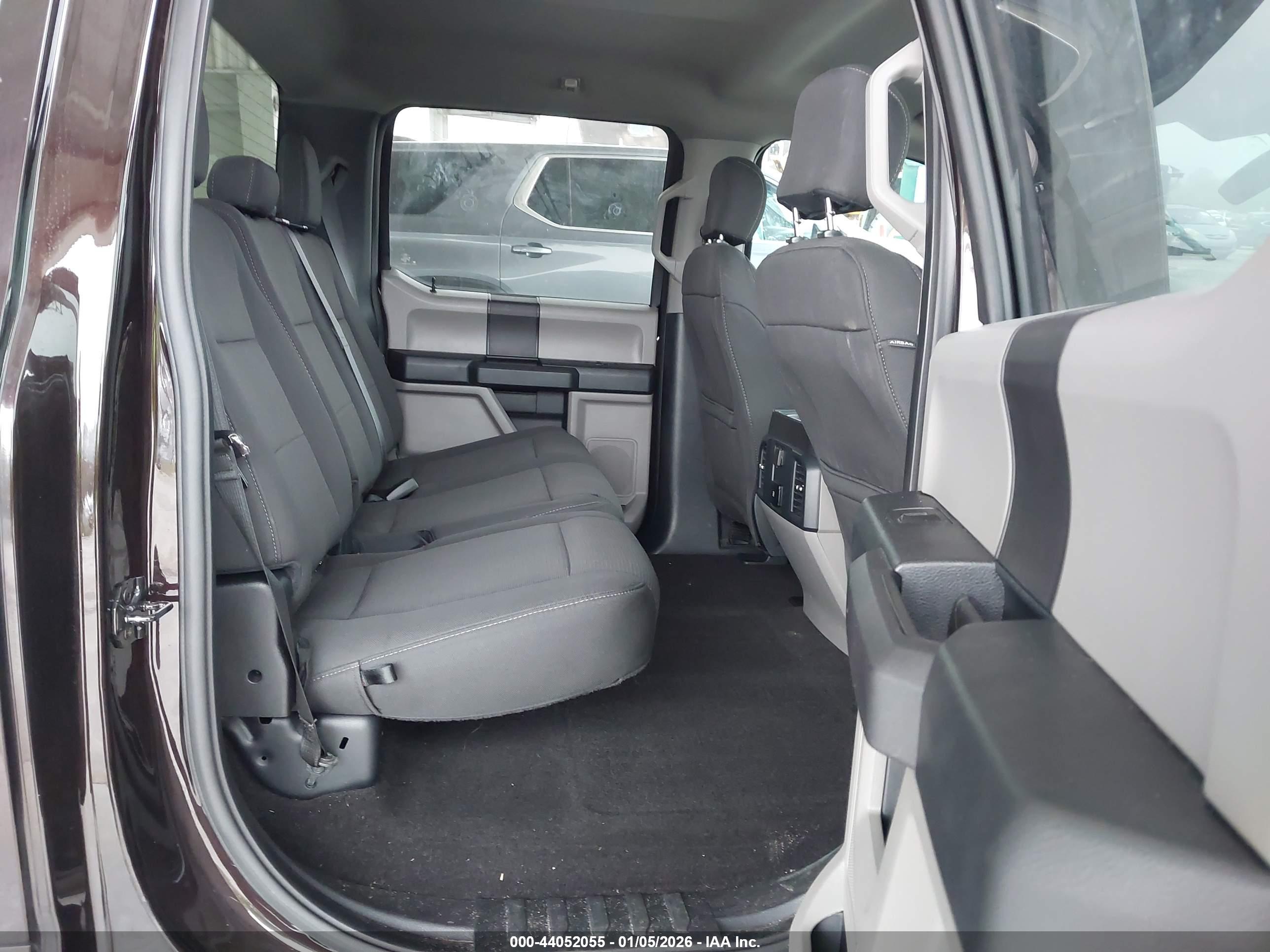 FORD F-150 image 8
