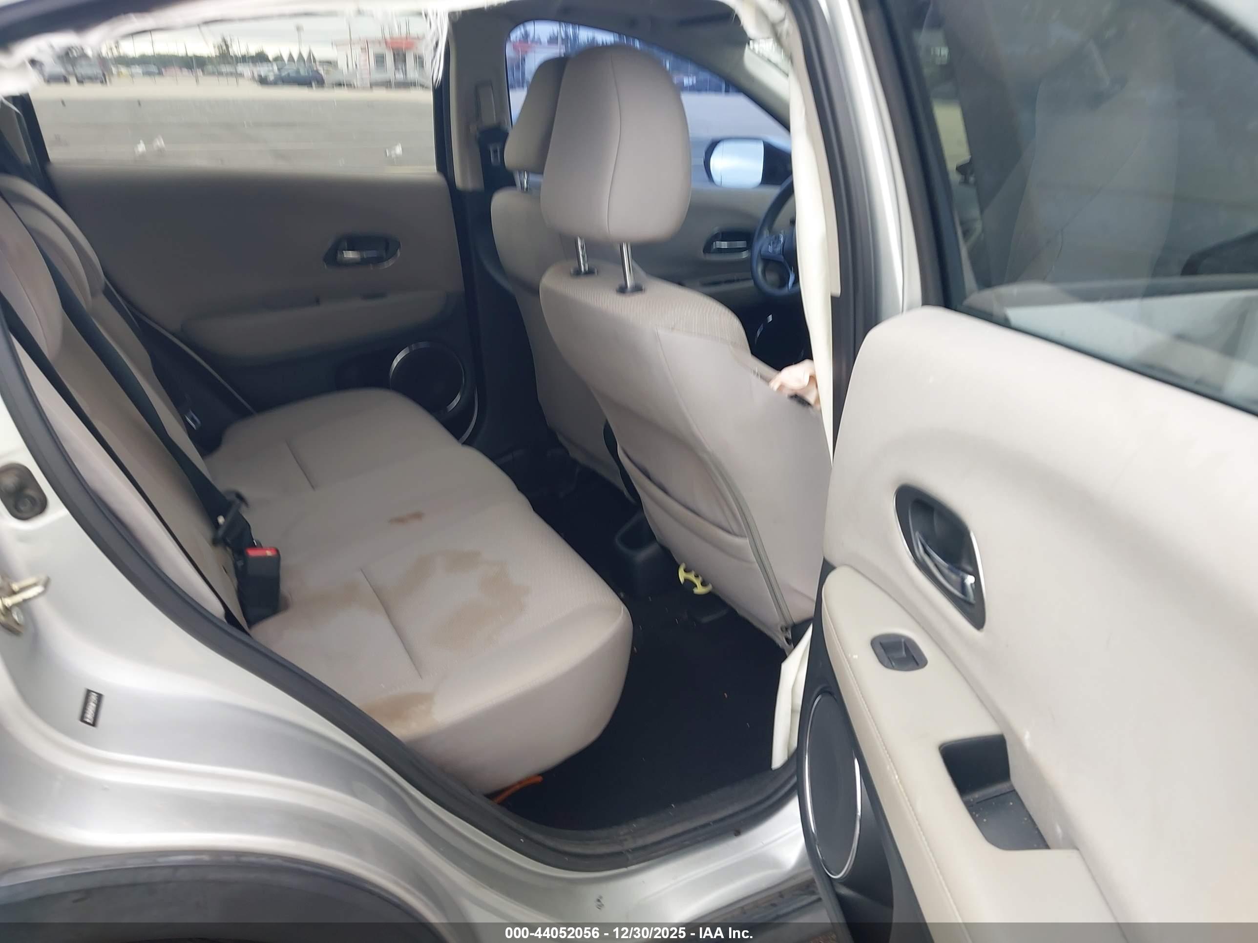 HONDA HR-V image 8