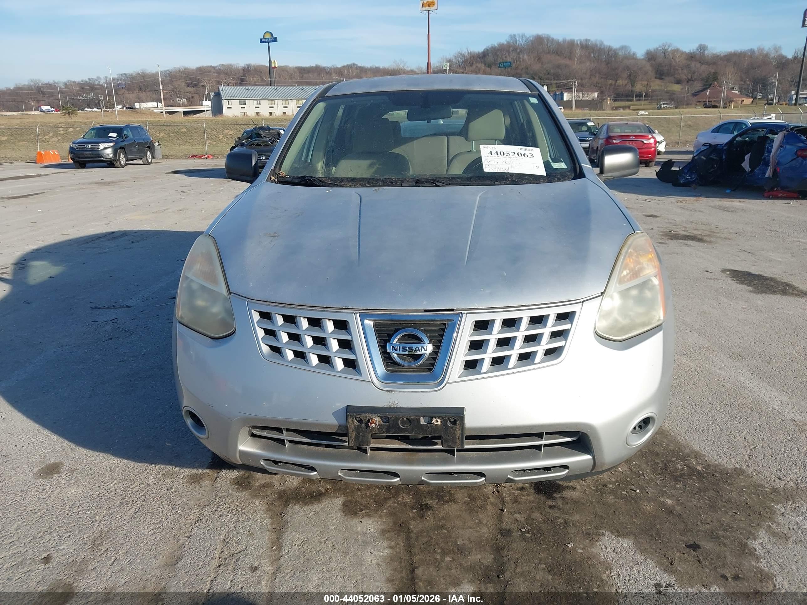 NISSAN ROGUE image 6