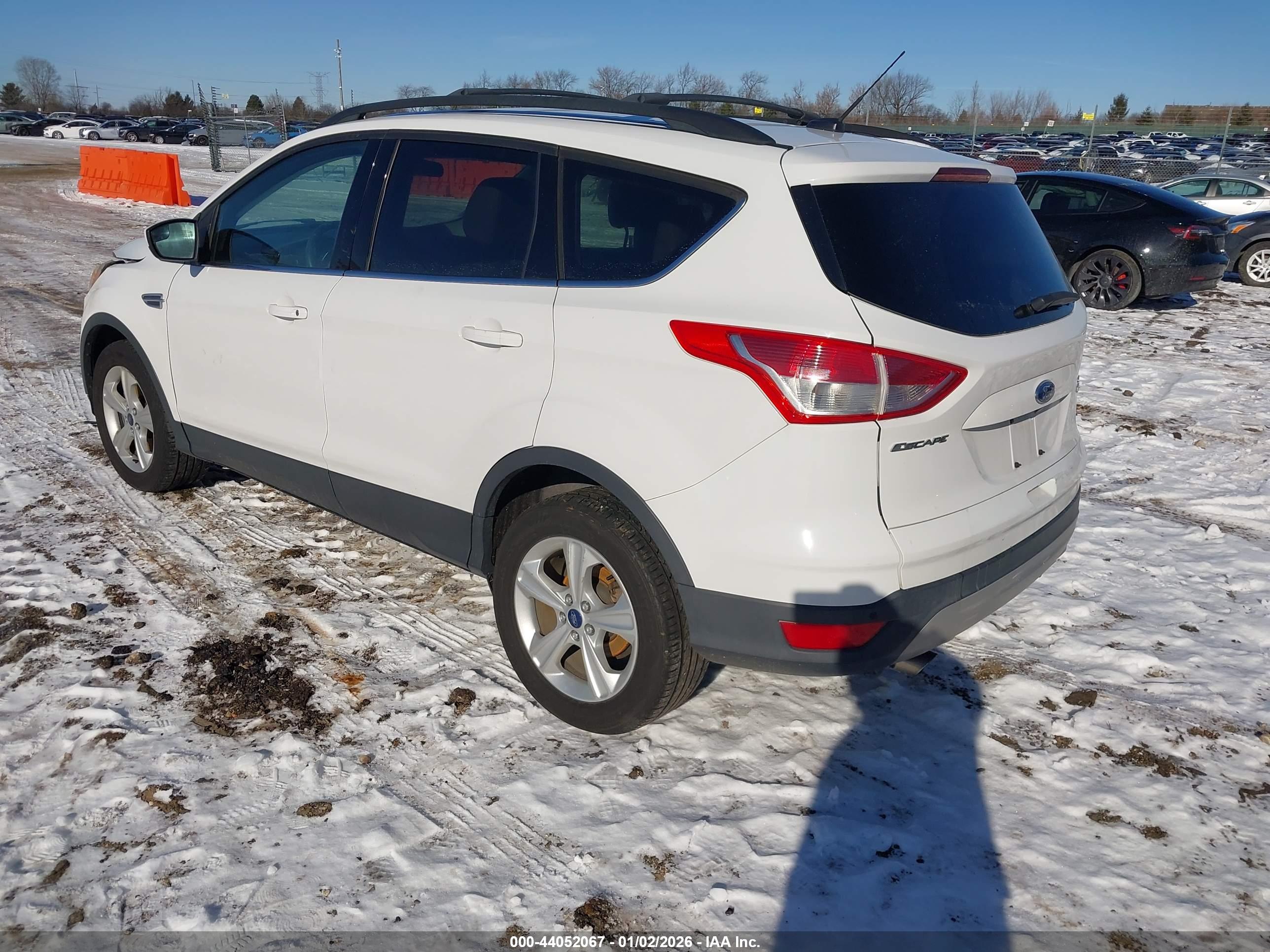 FORD ESCAPE image 3