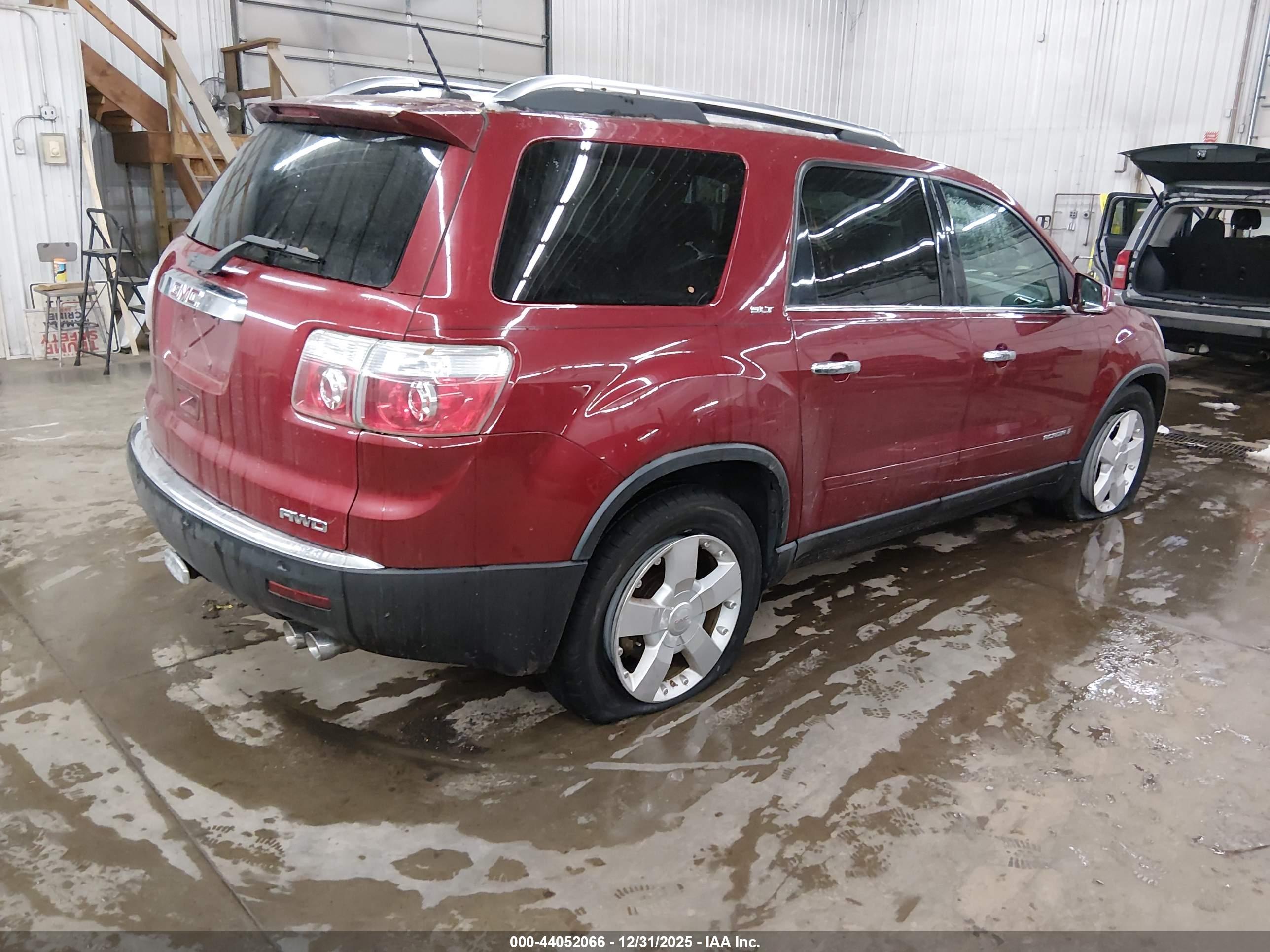 GMC ACADIA image 4
