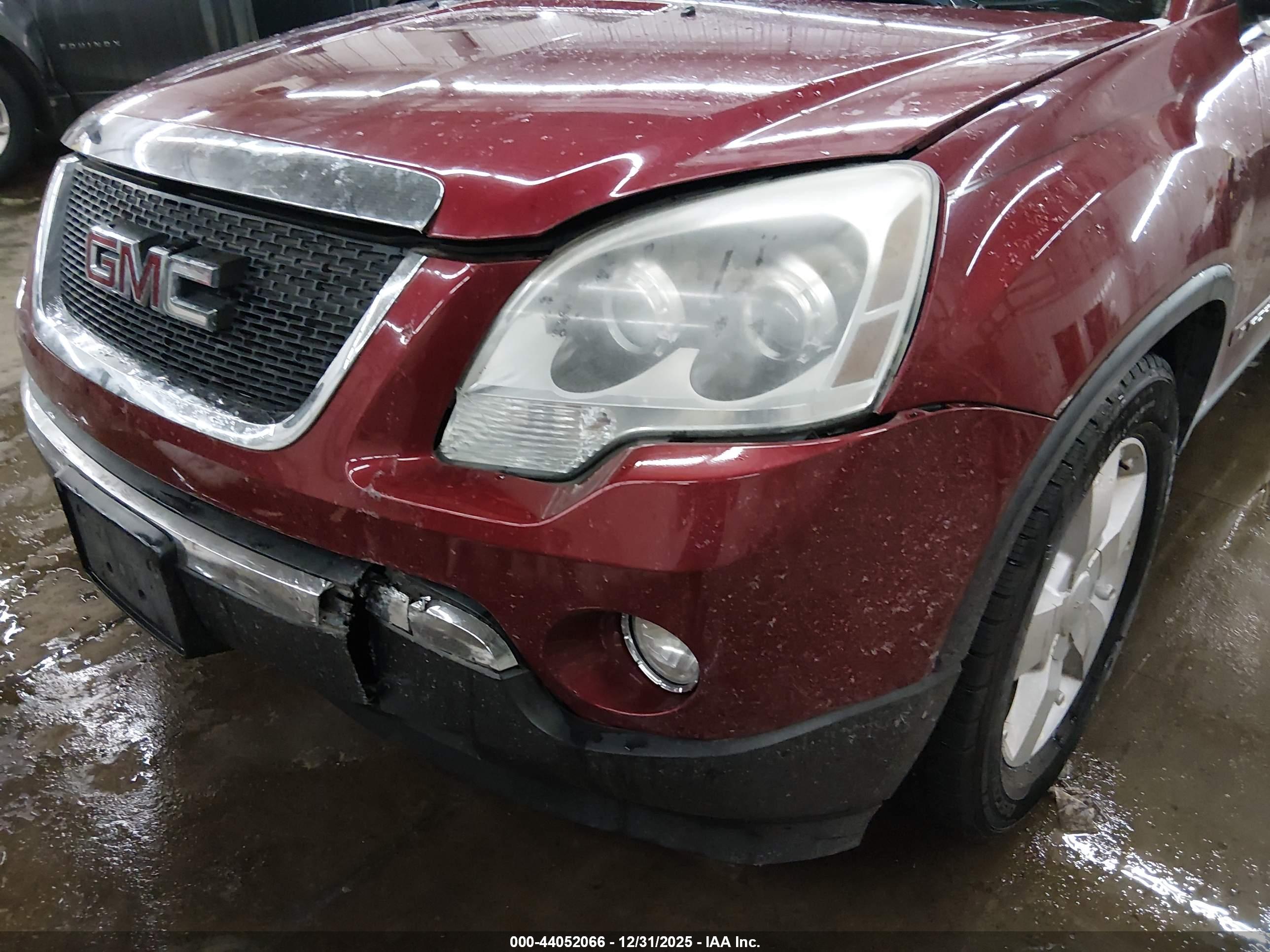 GMC ACADIA image 6