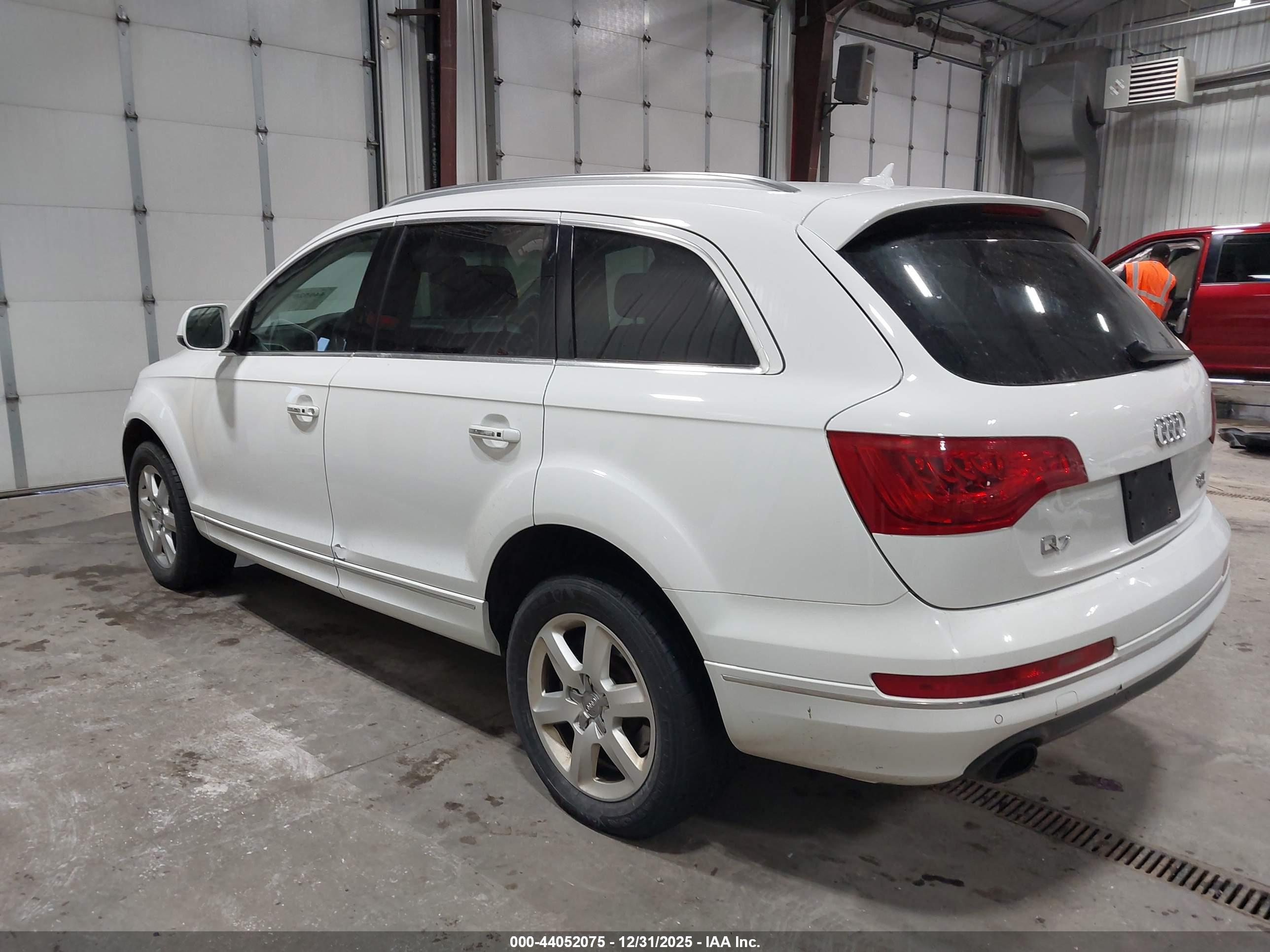 AUDI Q7 image 3