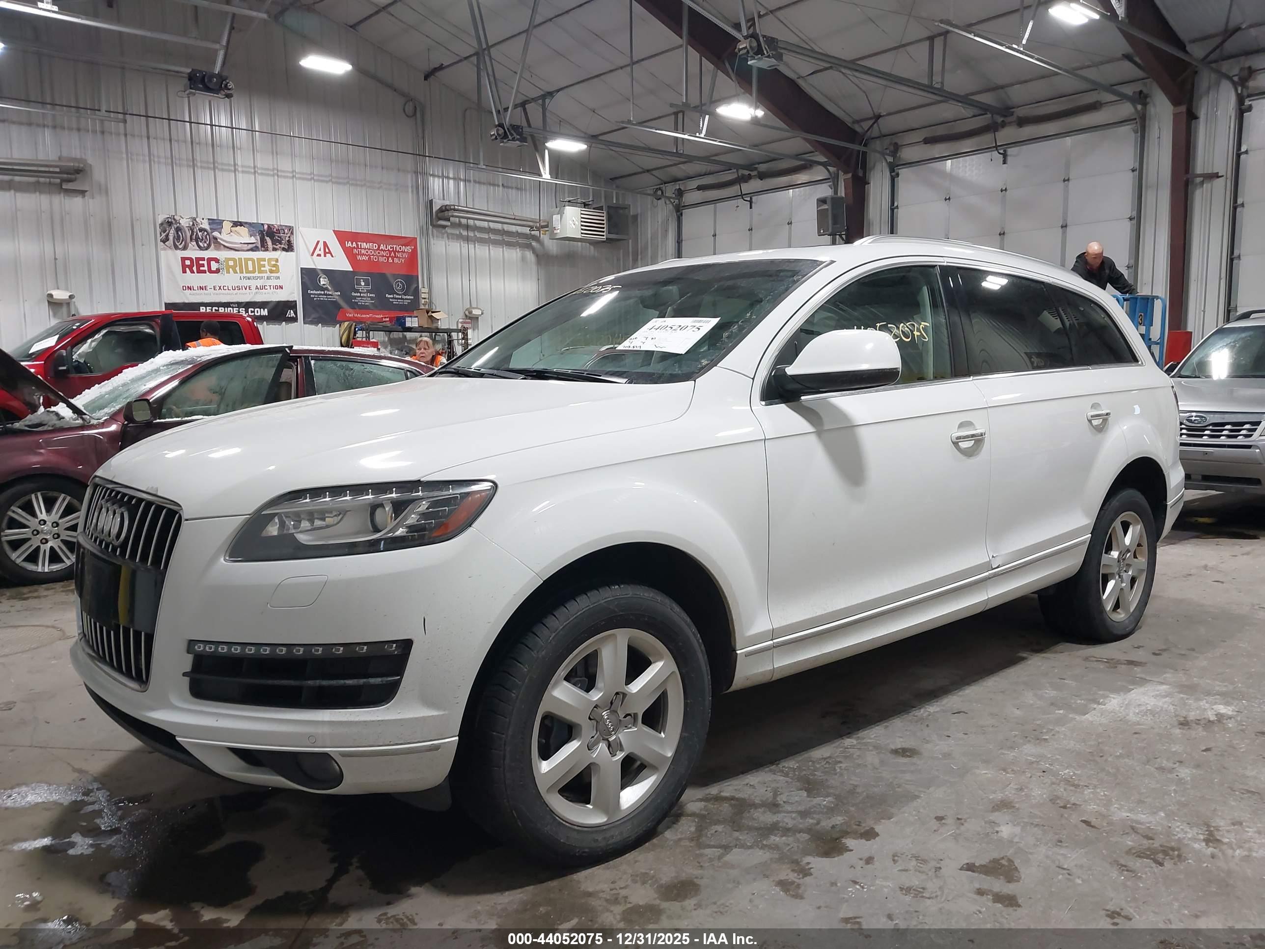 AUDI Q7 image 6