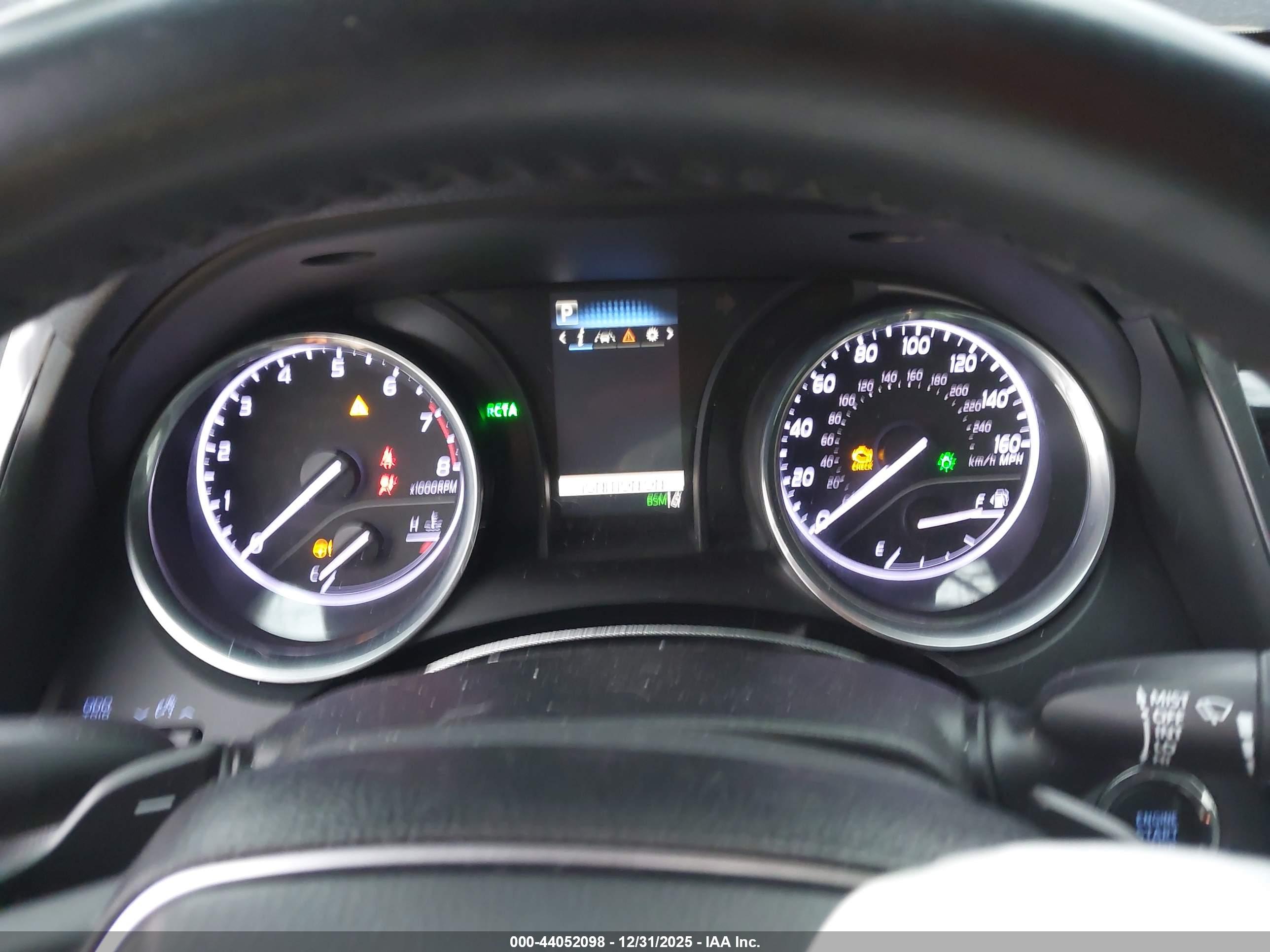 TOYOTA CAMRY image 7