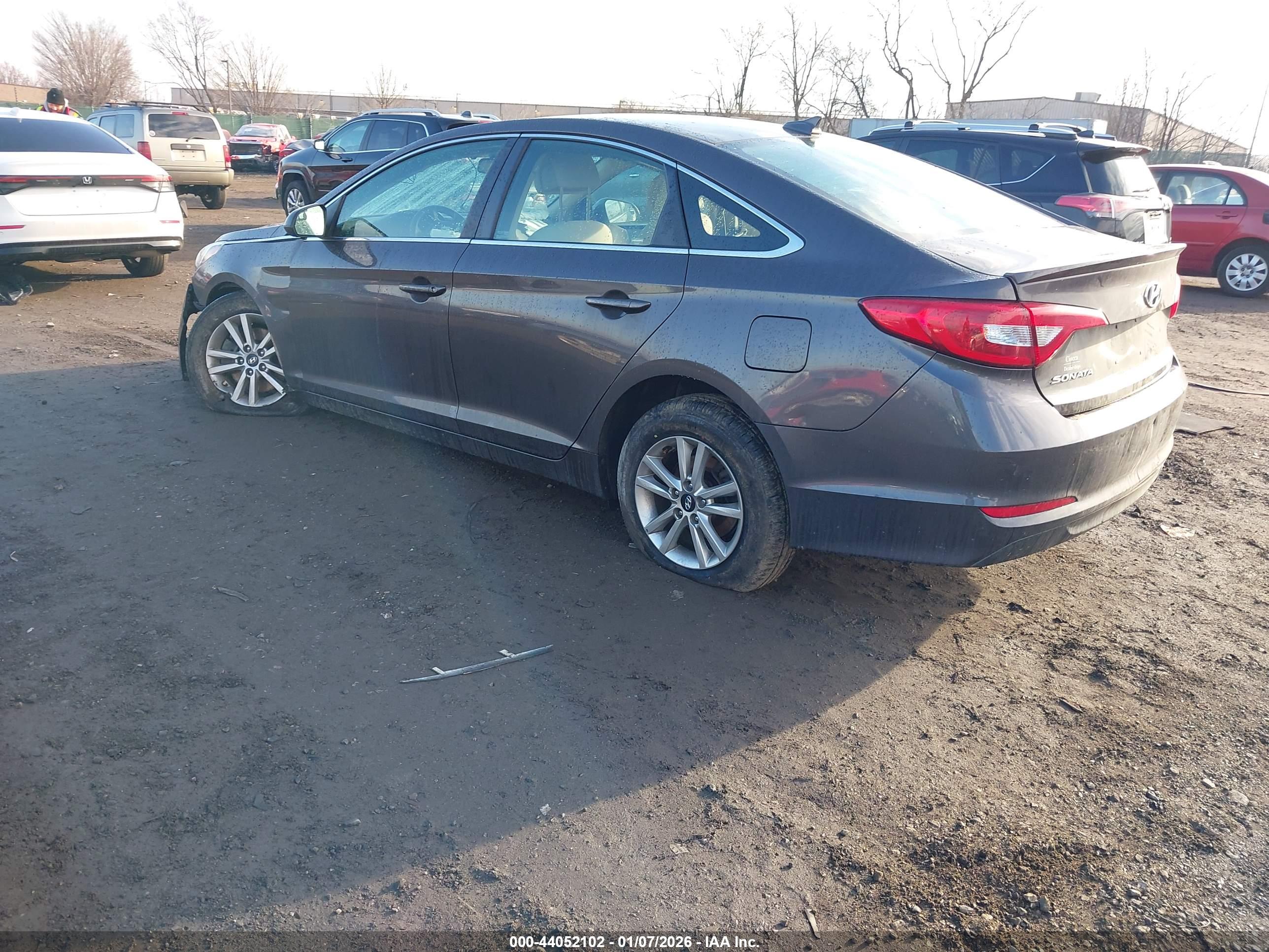 HYUNDAI SONATA image 3