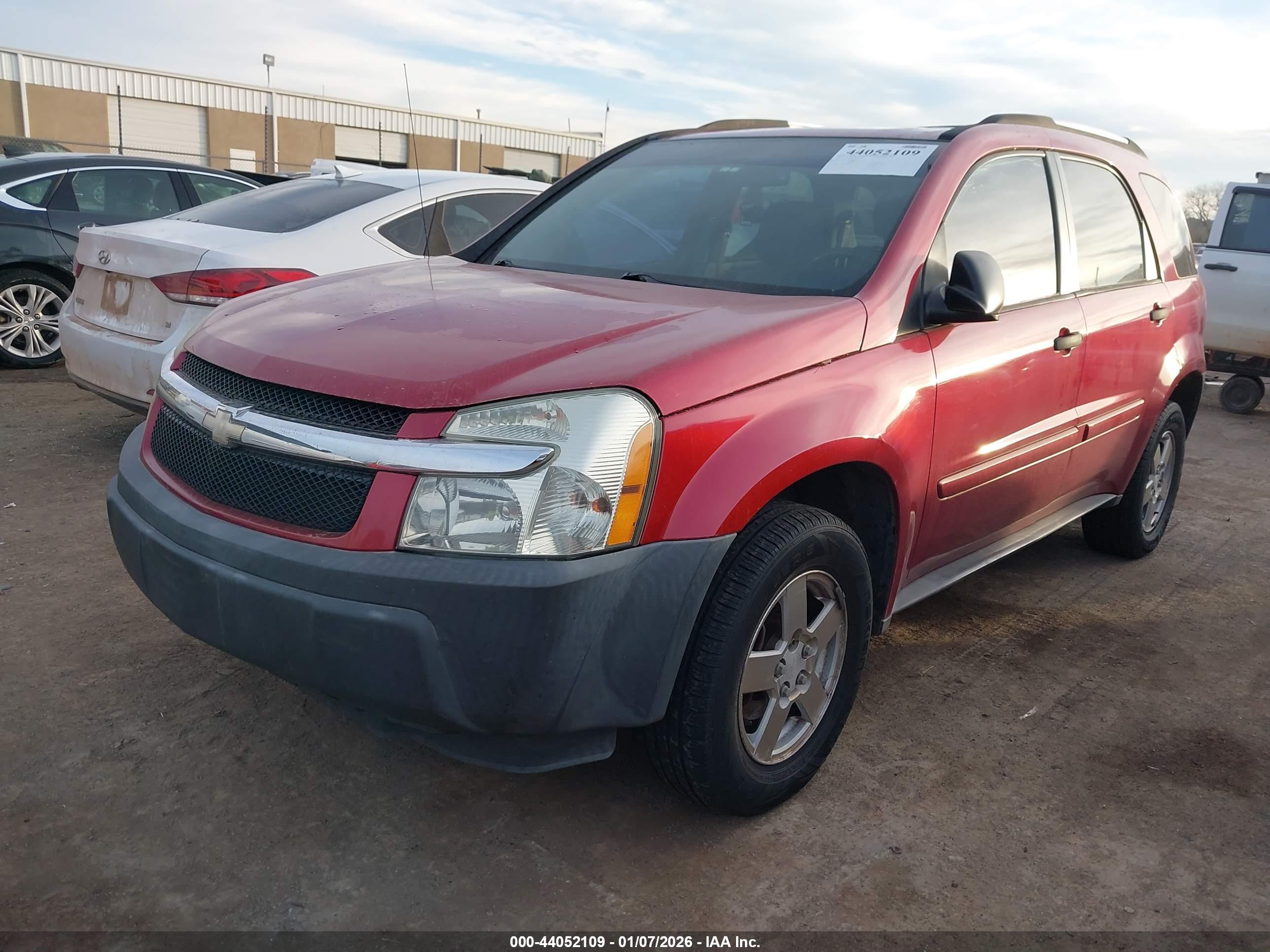 CHEVROLET EQUINOX image 2