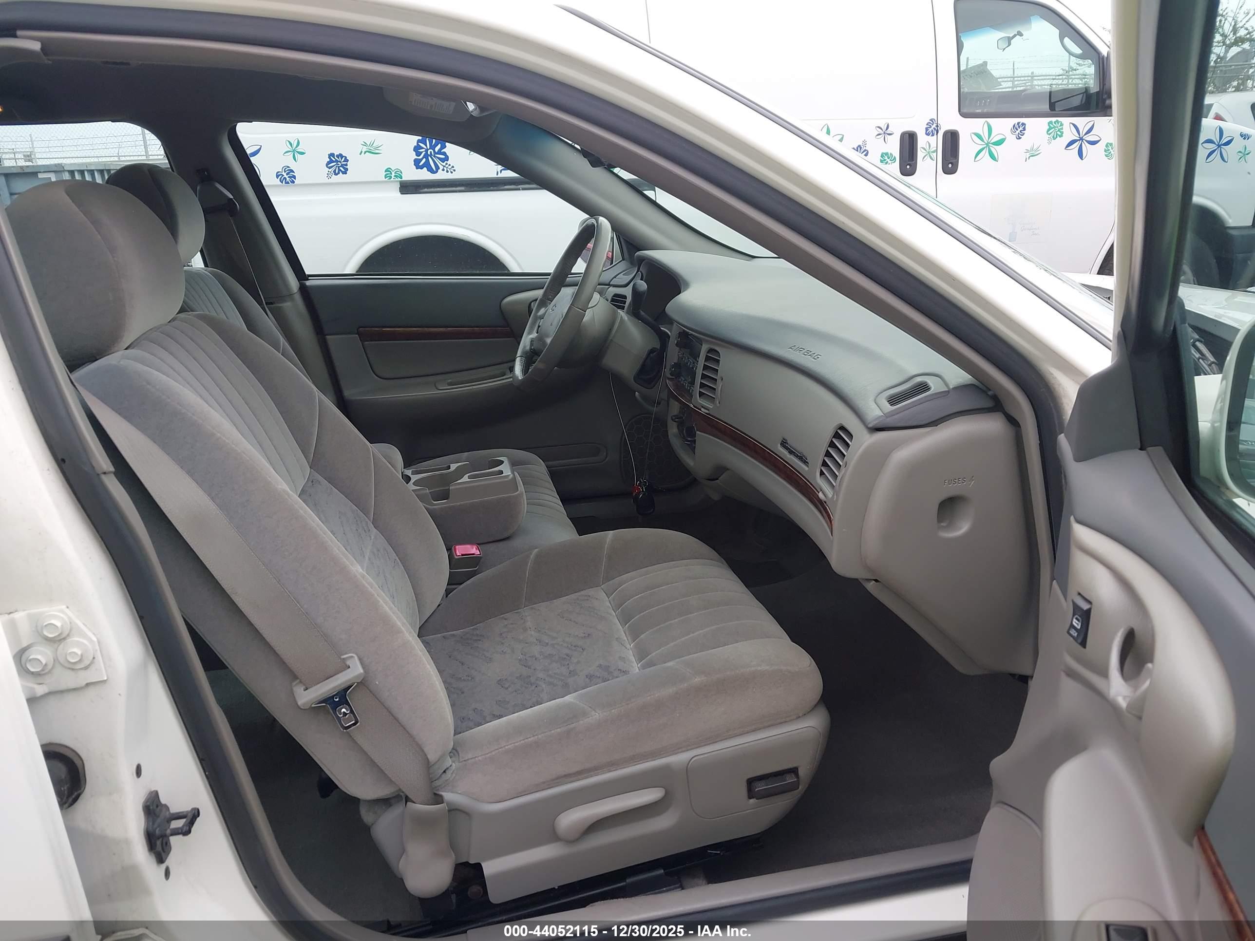 CHEVROLET IMPALA image 5