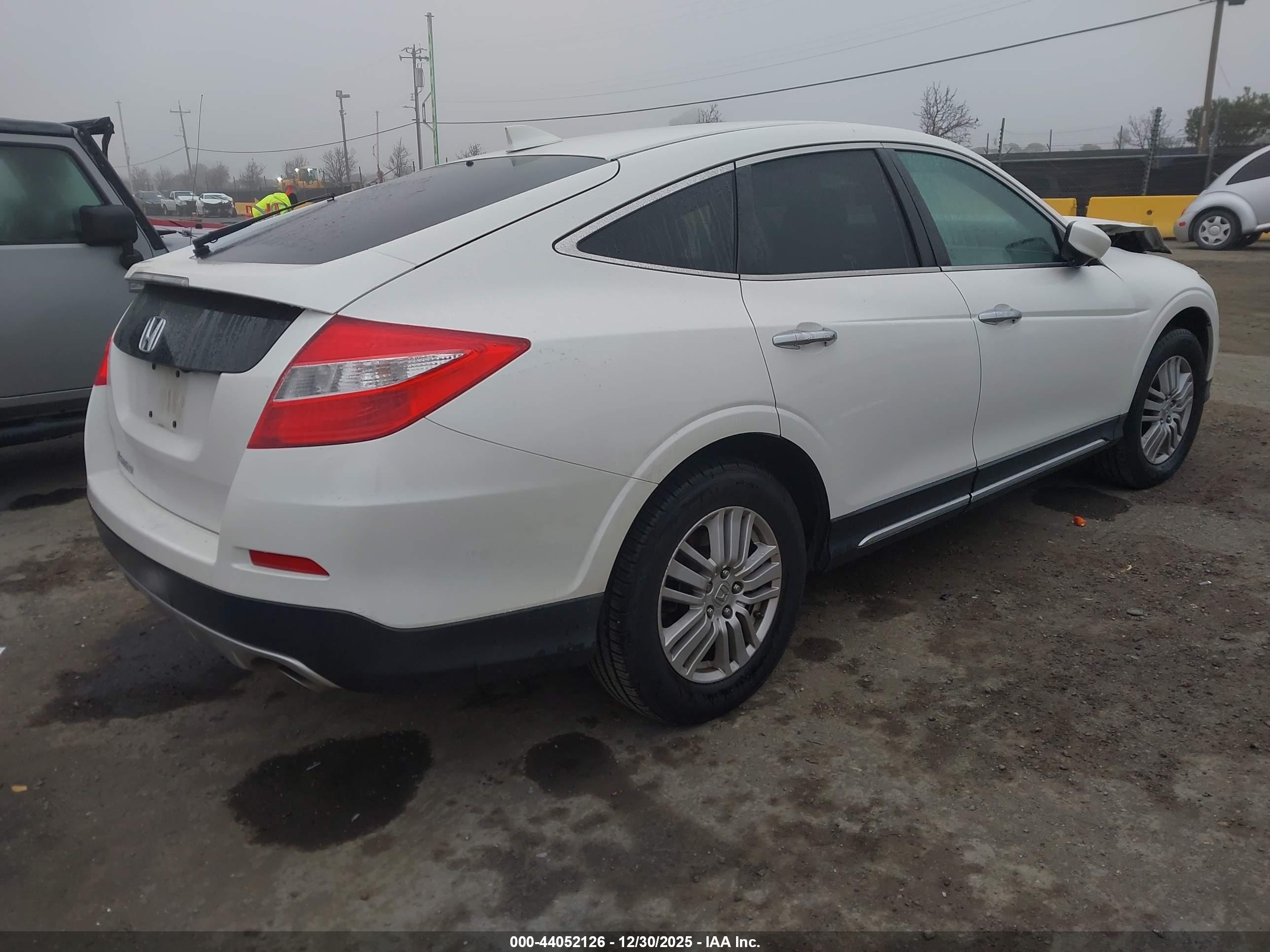HONDA CROSSTOUR image 4