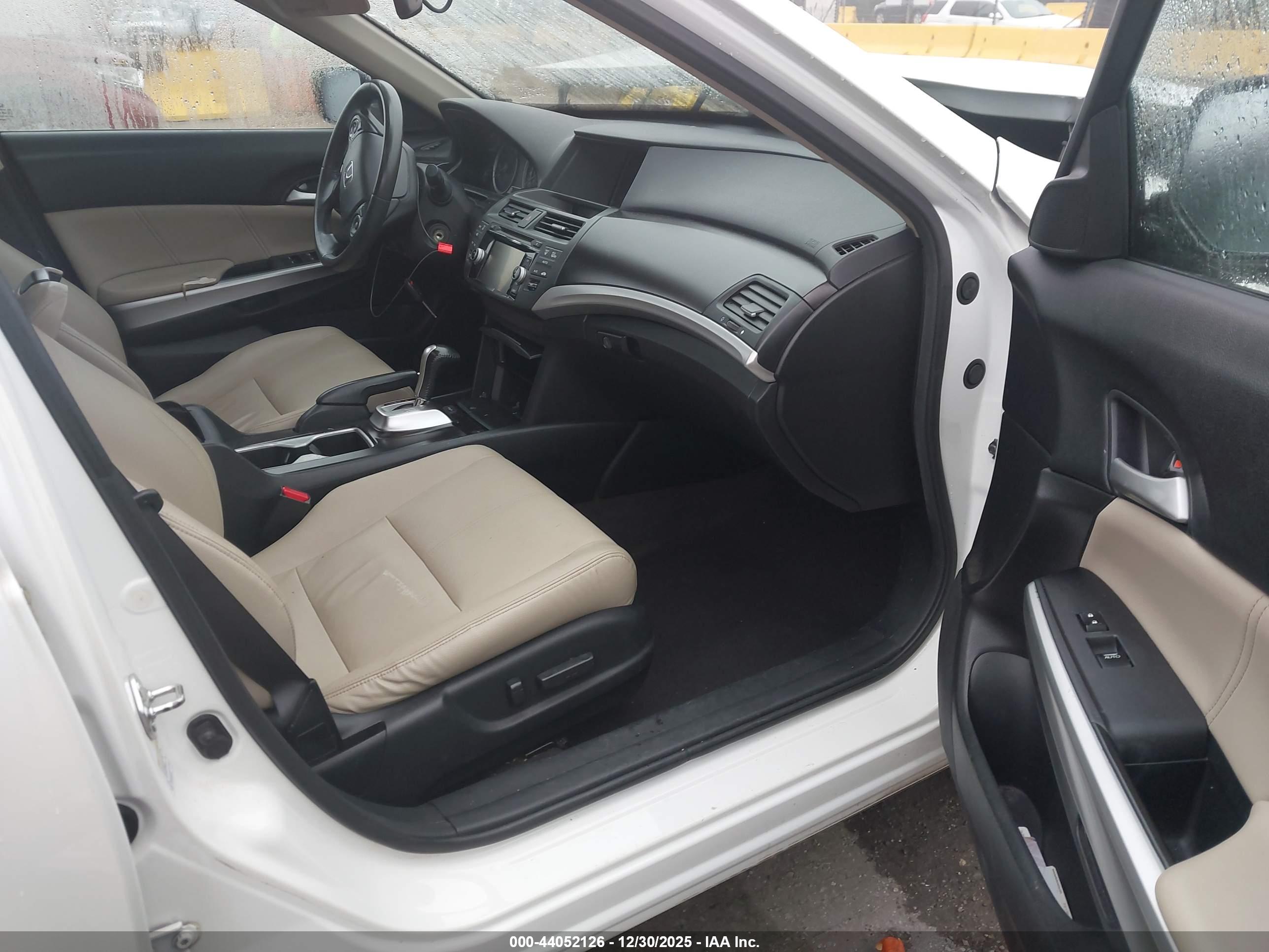 HONDA CROSSTOUR image 5