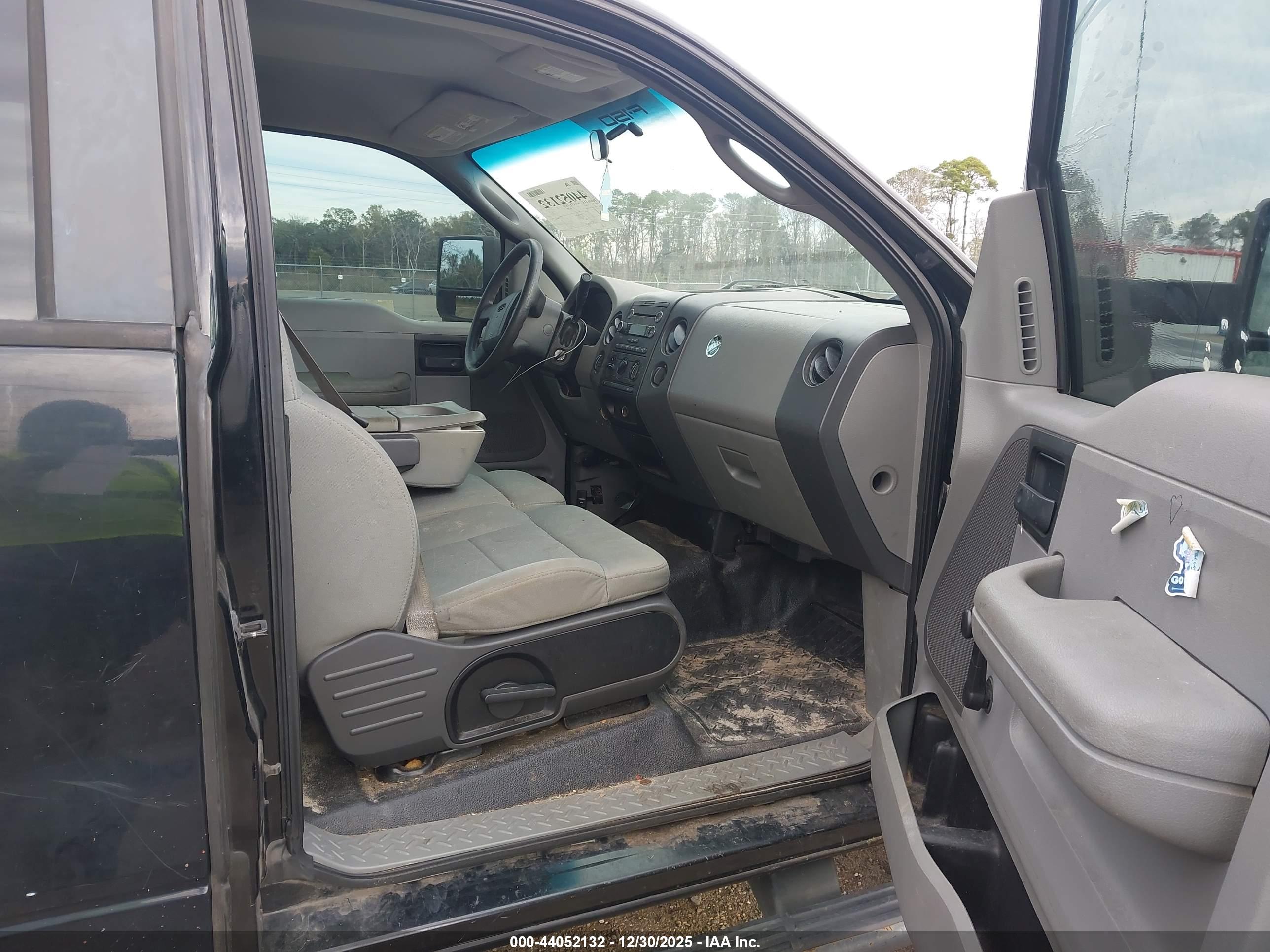 FORD F-150 image 5