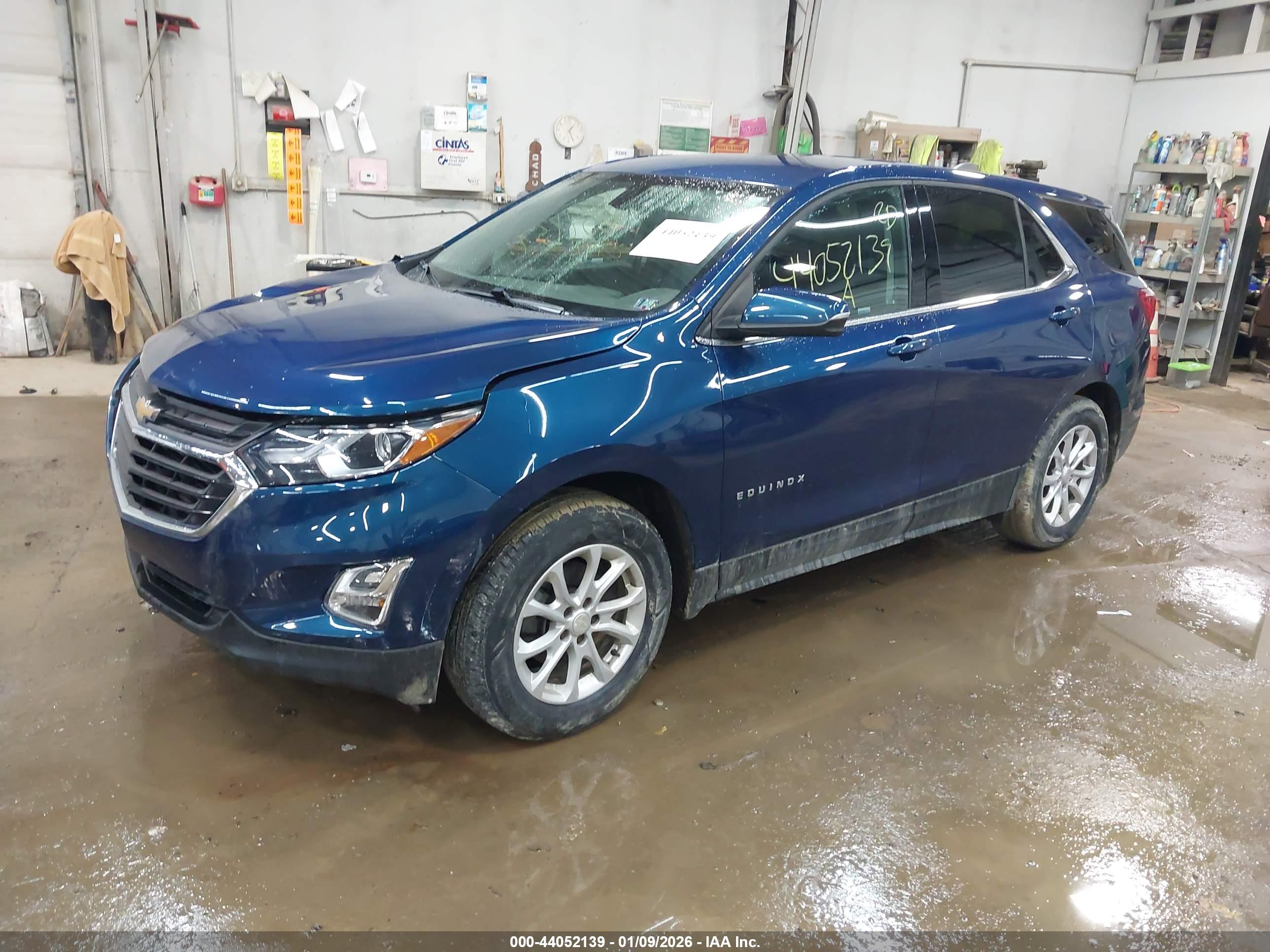 CHEVROLET EQUINOX image 2