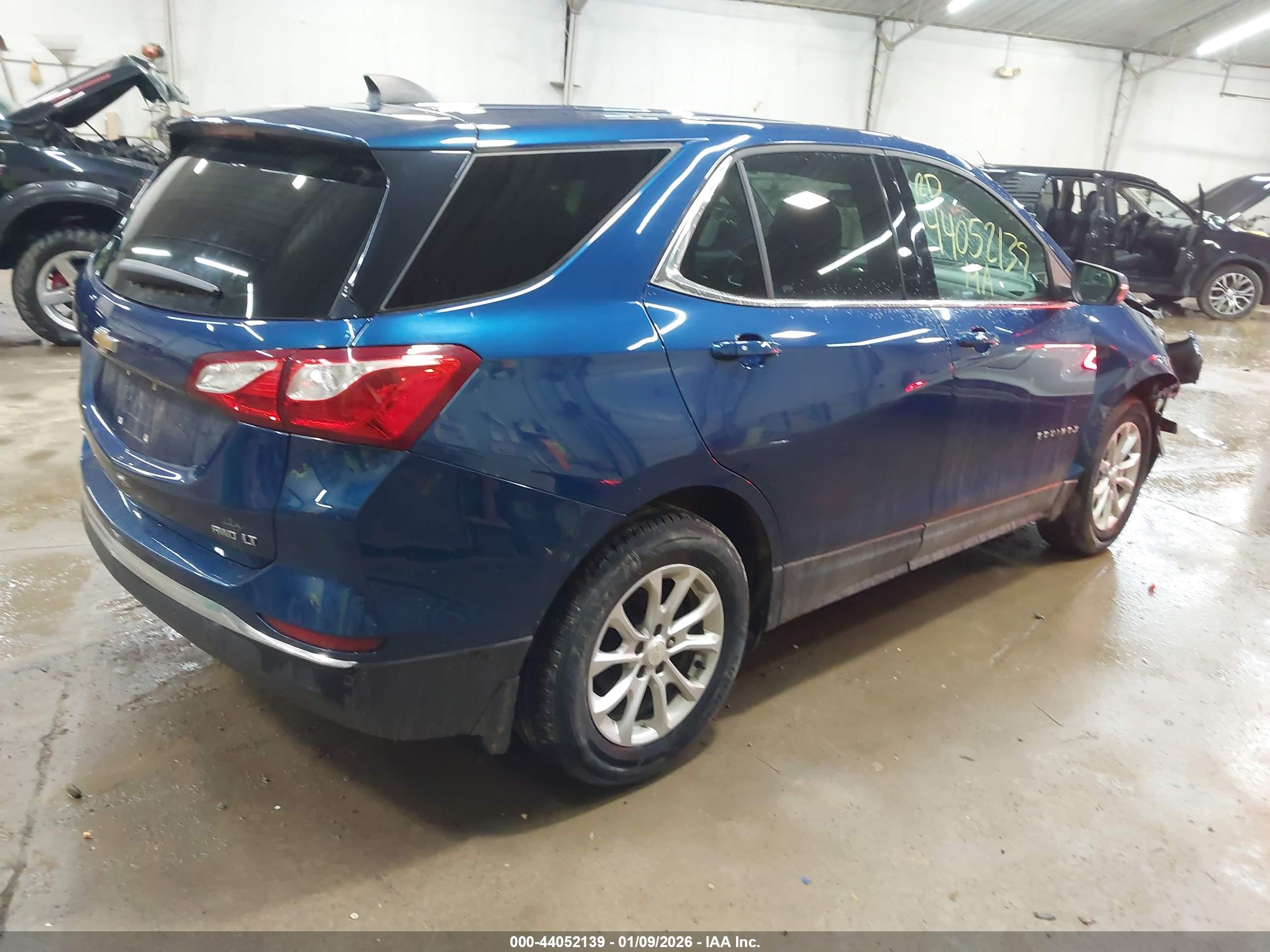 CHEVROLET EQUINOX image 4