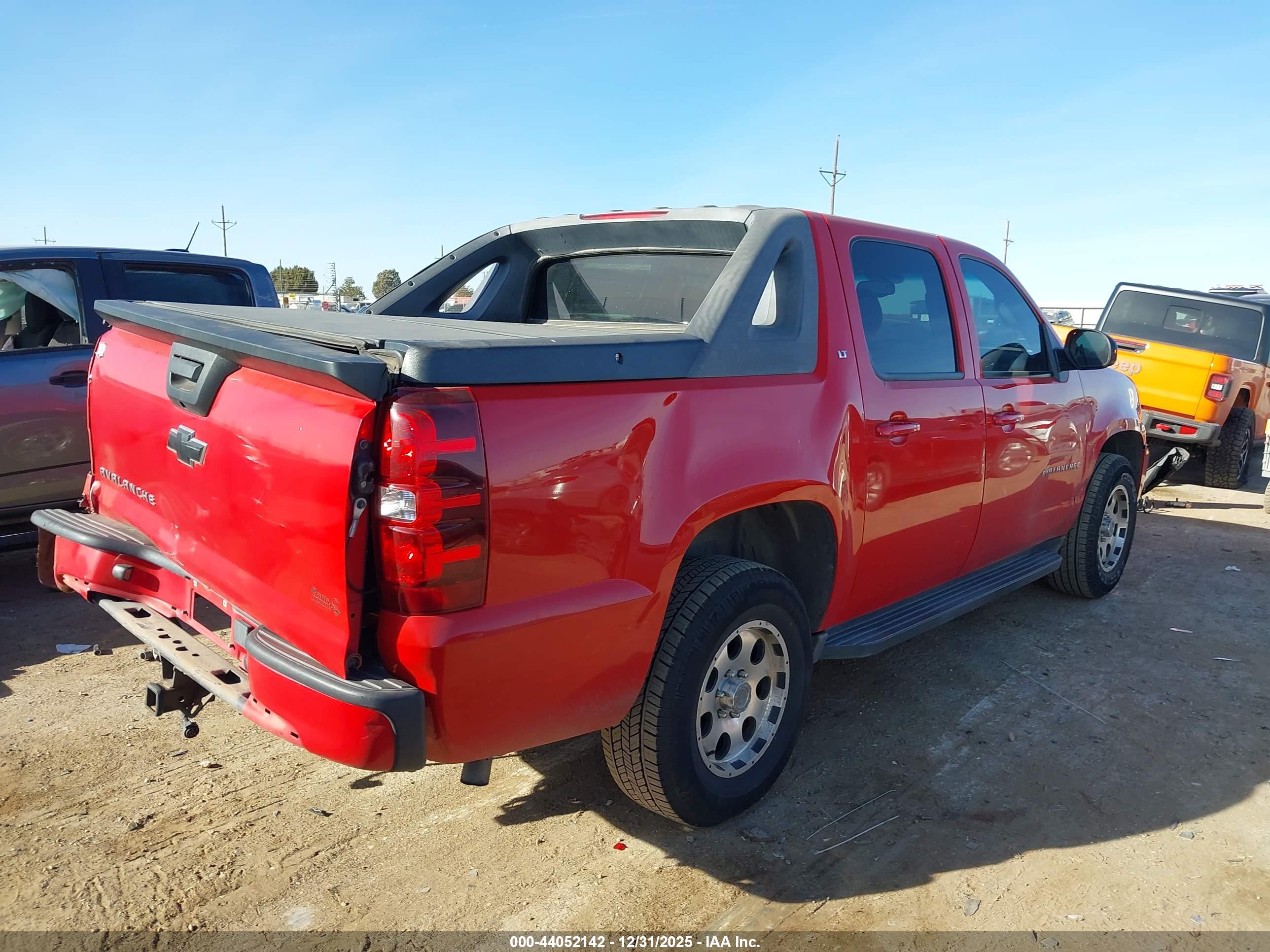 CHEVROLET AVALANCHE image 4