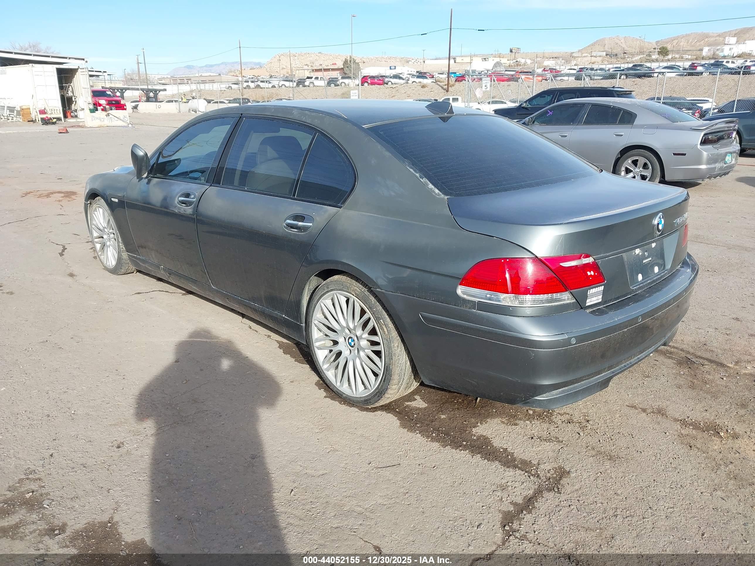 BMW 750LI image 3