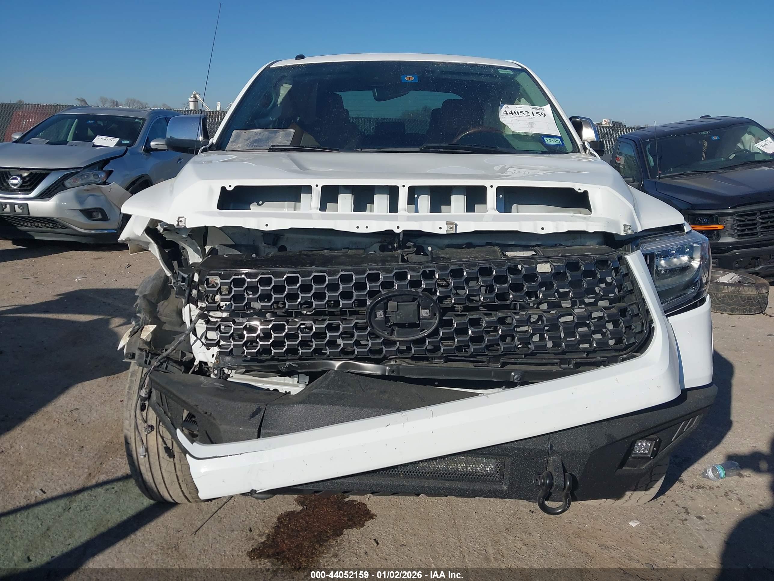 TOYOTA TUNDRA image 6