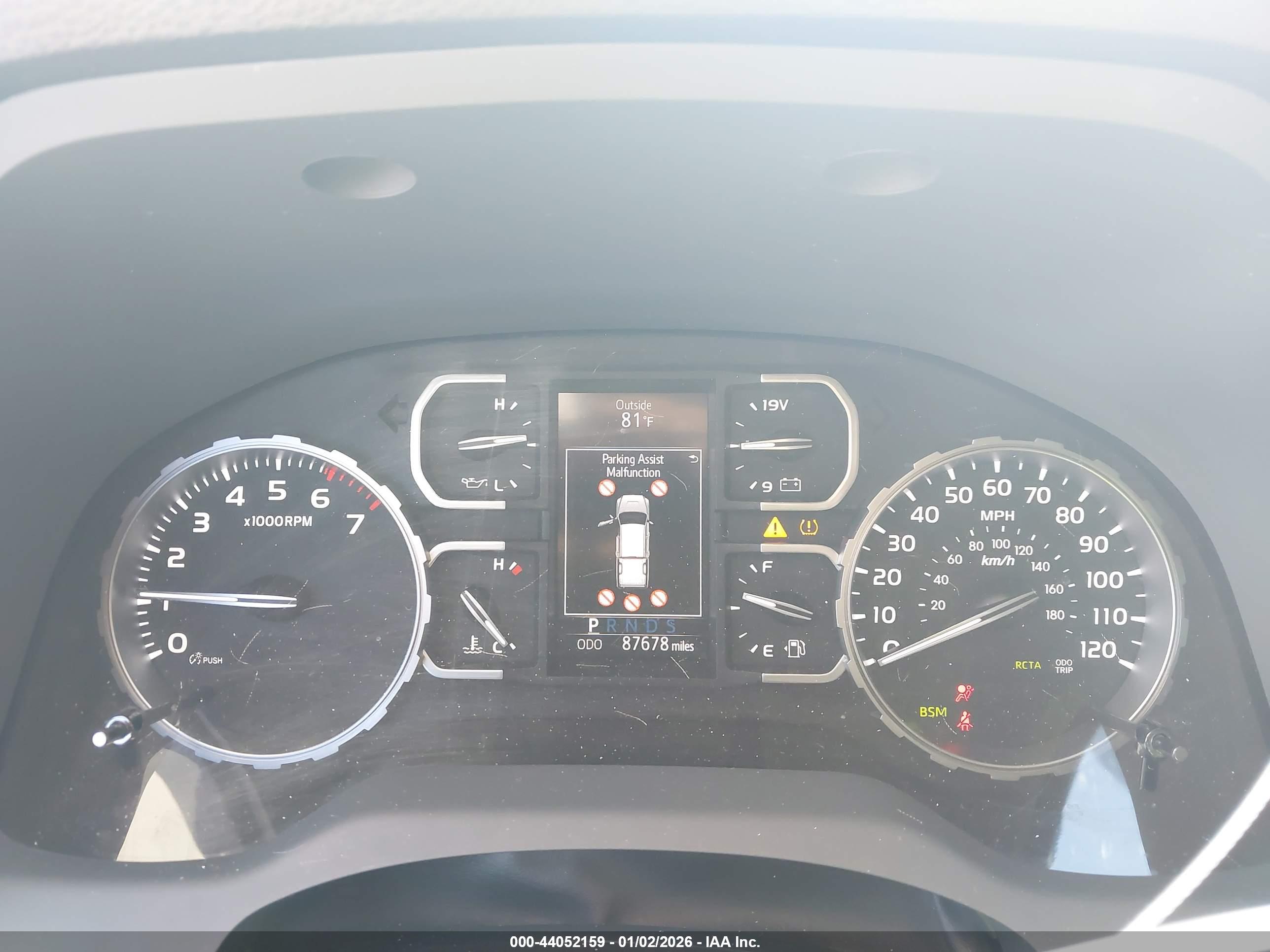 TOYOTA TUNDRA image 7