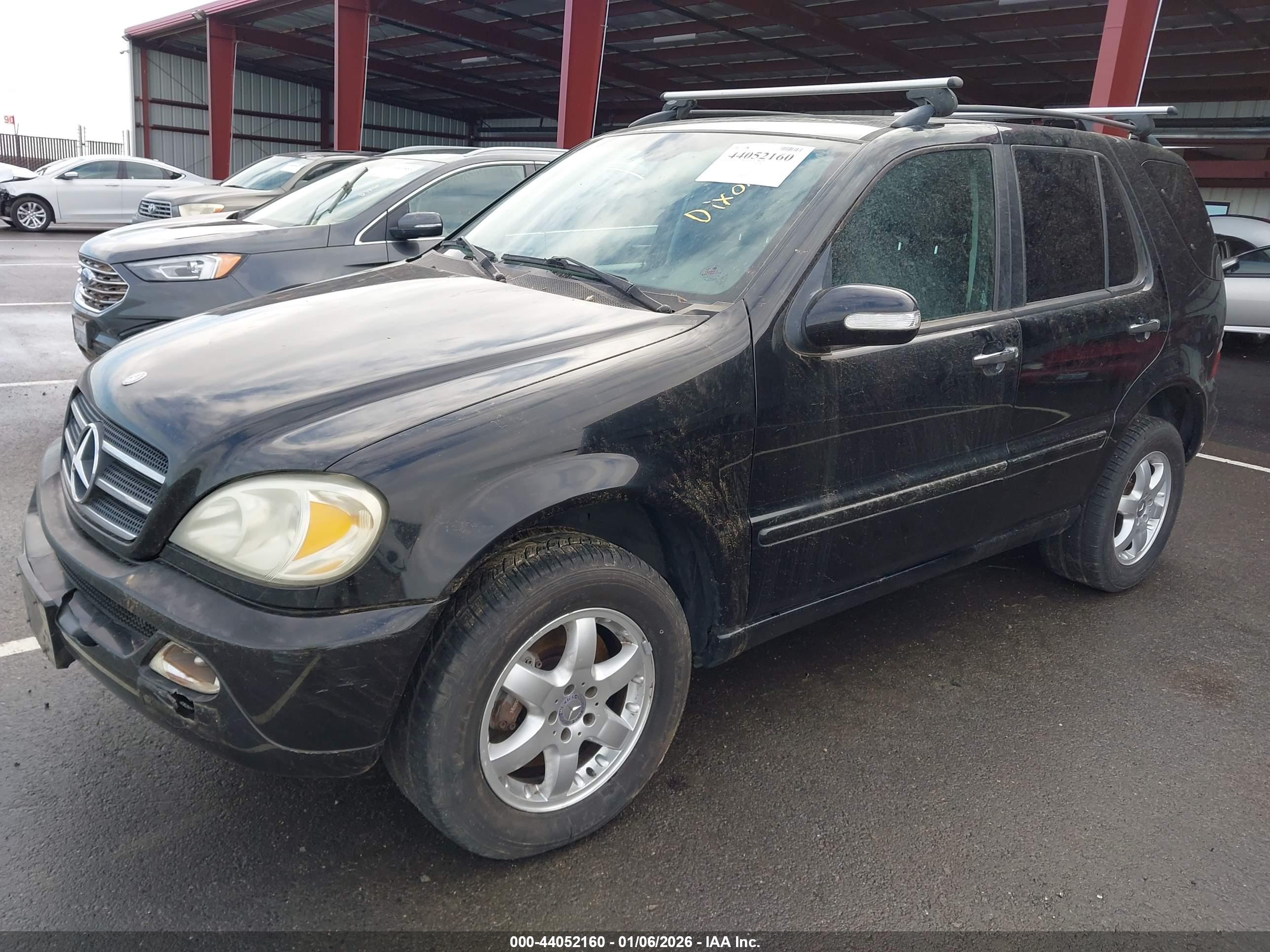MERCEDES-BENZ ML image 2