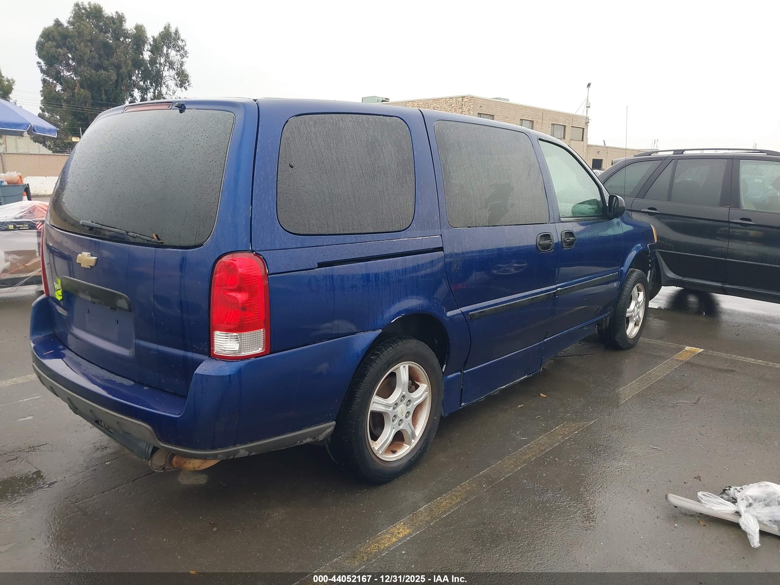 CHEVROLET UPLANDER image 4