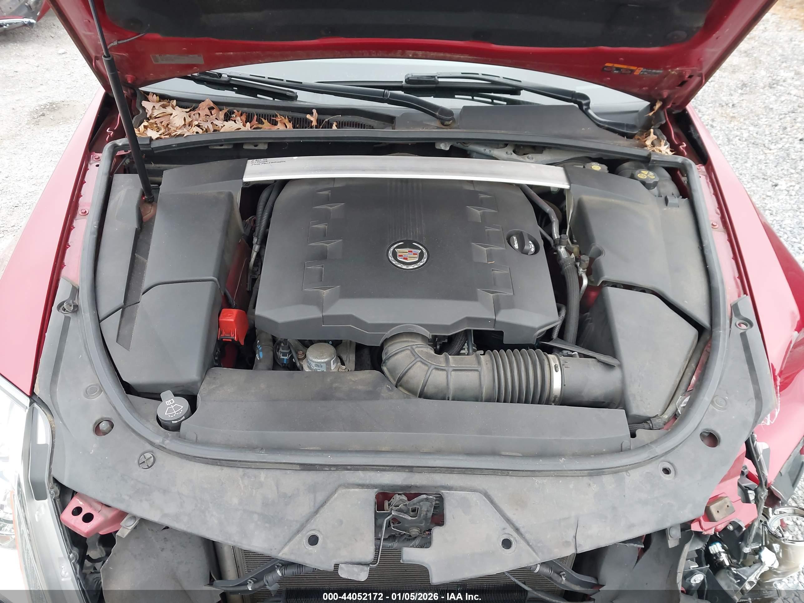 CADILLAC CTS image 10