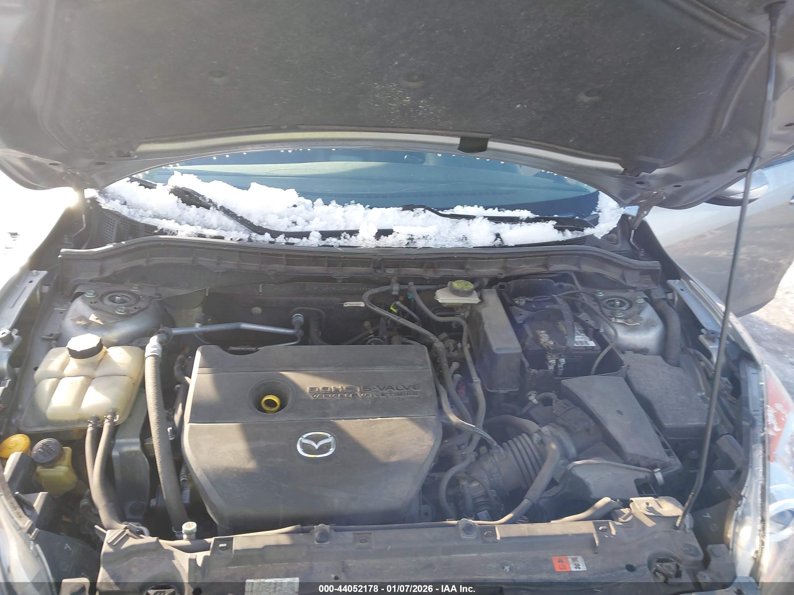 MAZDA MAZDA3 image 10
