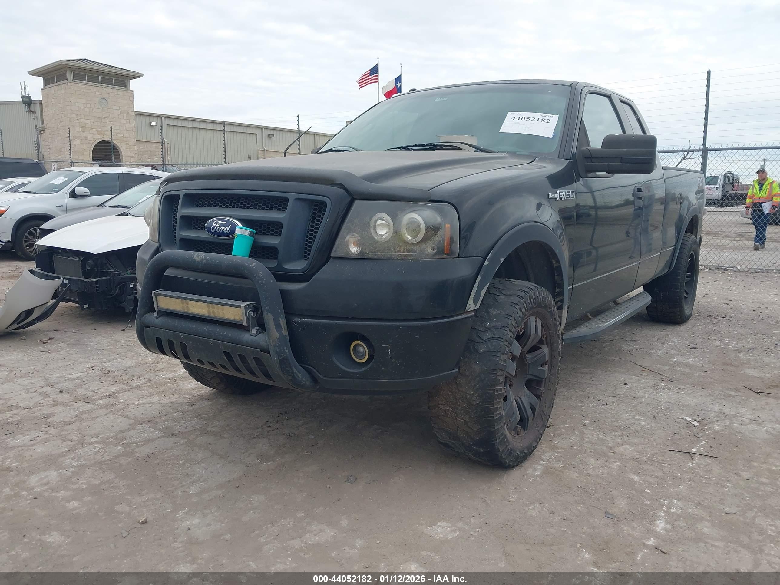 FORD F-150 image 2