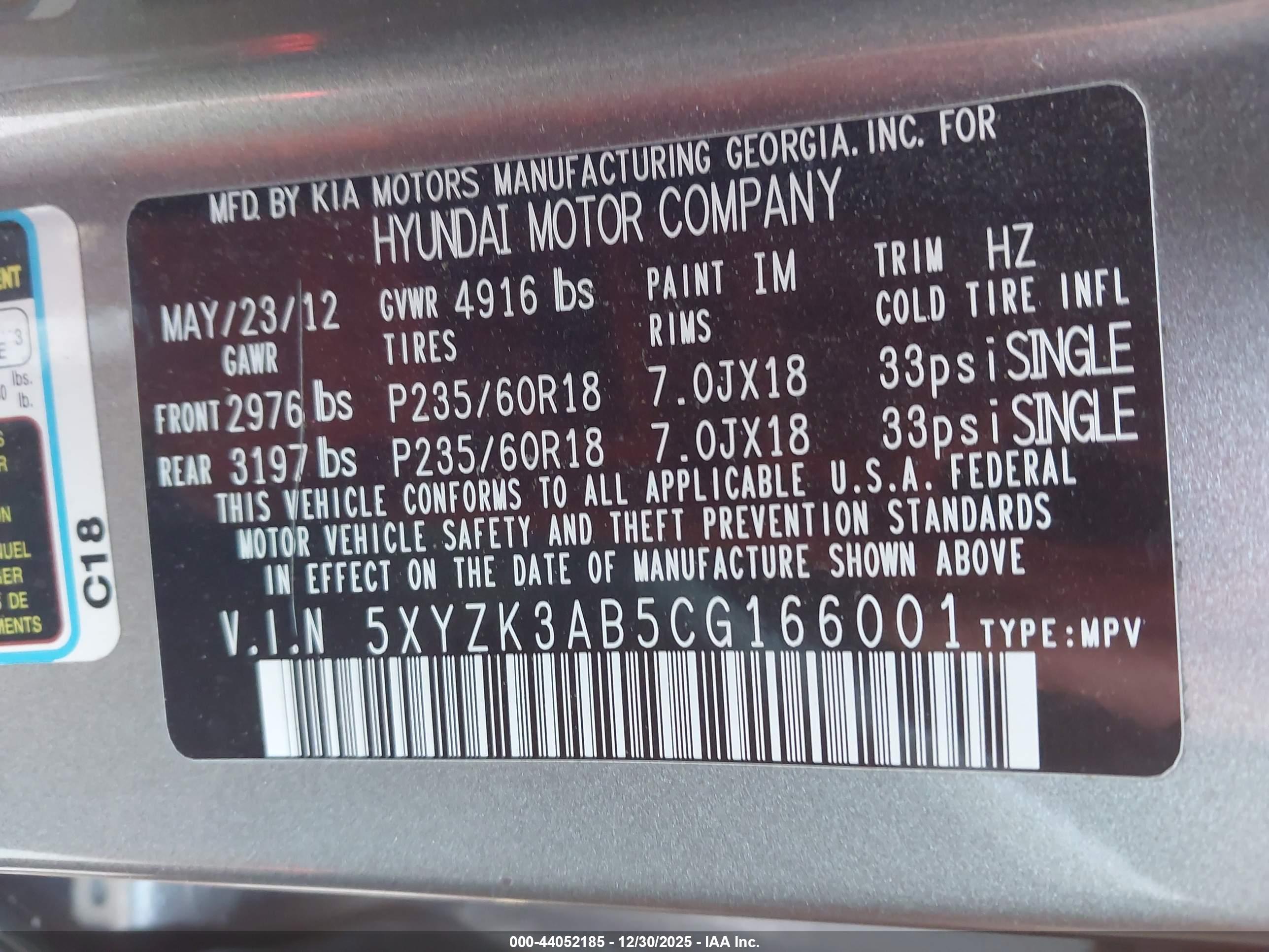 HYUNDAI SANTA image 9
