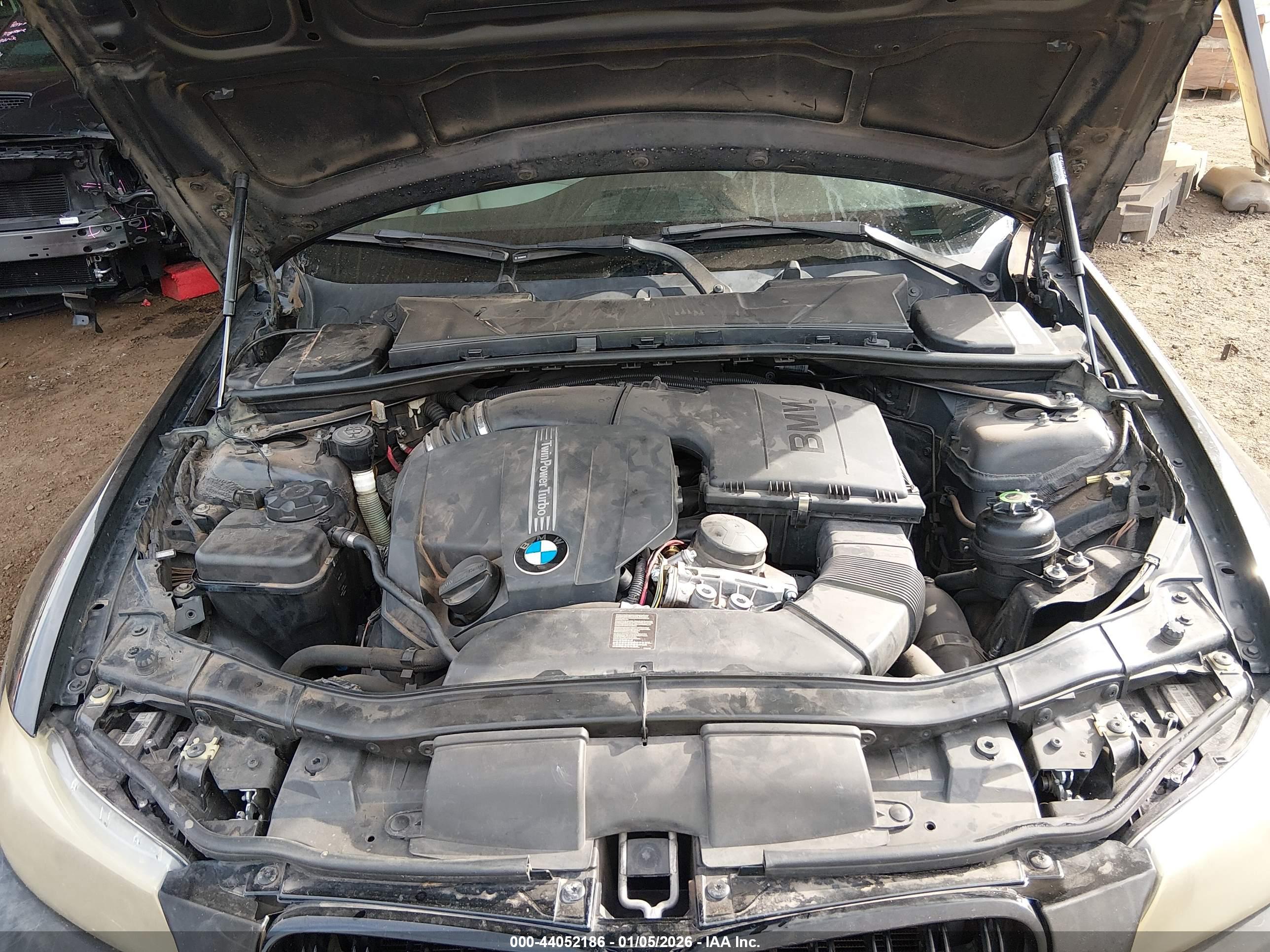 BMW 335I image 10
