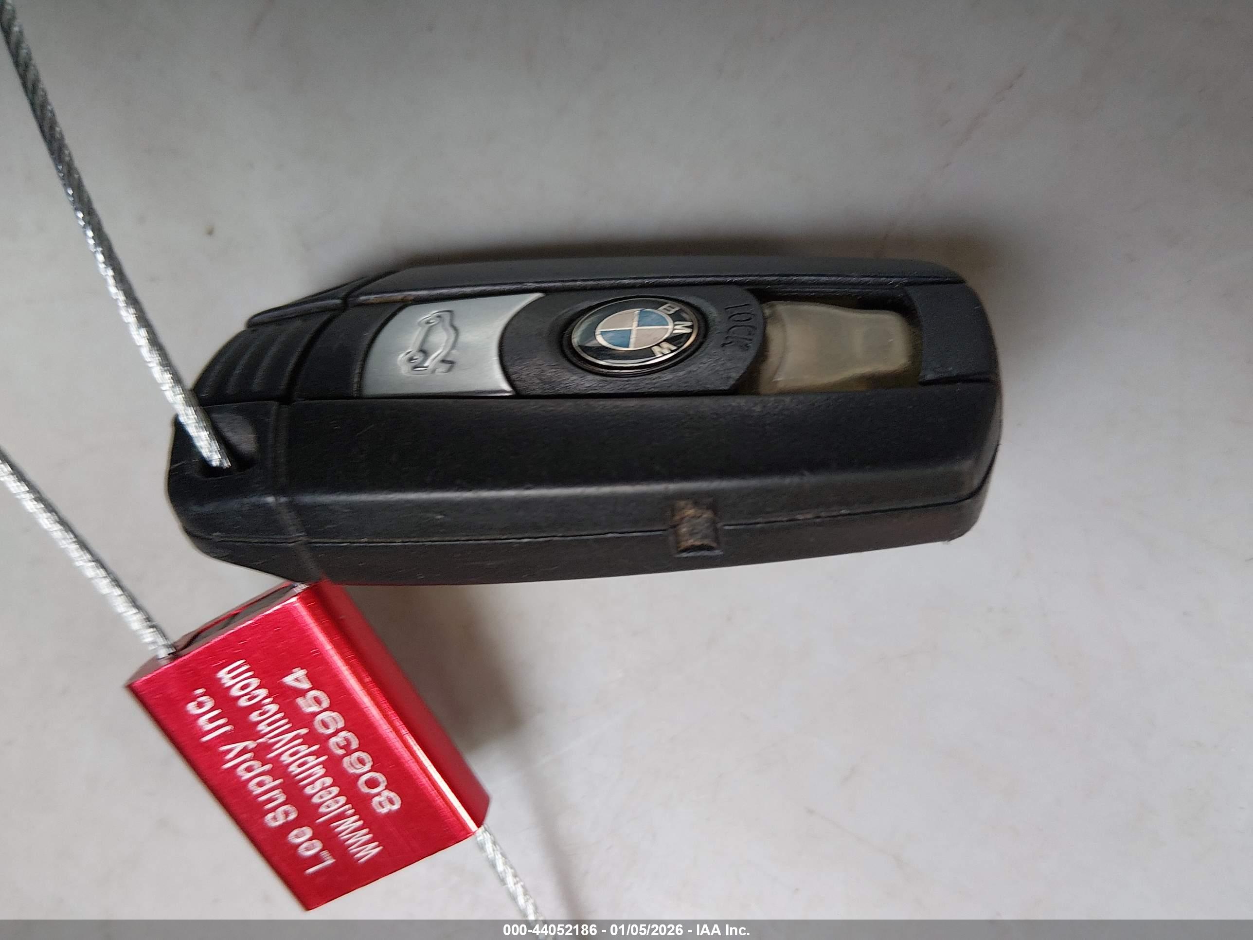 BMW 335I image 11