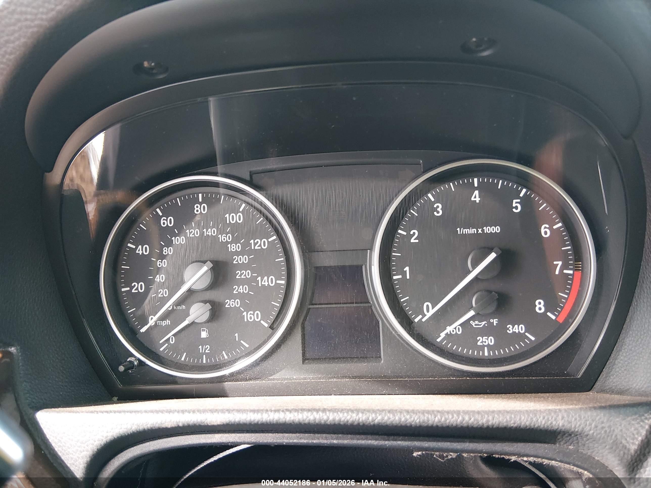 BMW 335I image 7