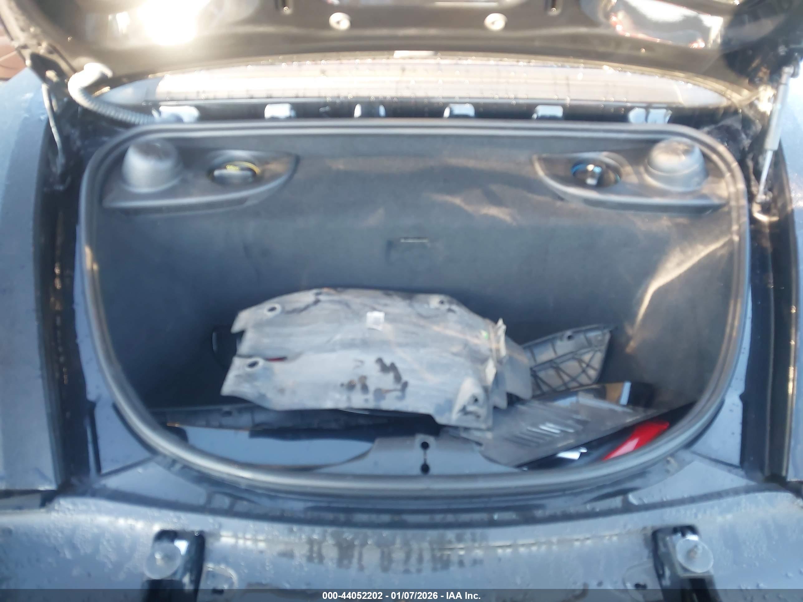 PORSCHE 718 image 10