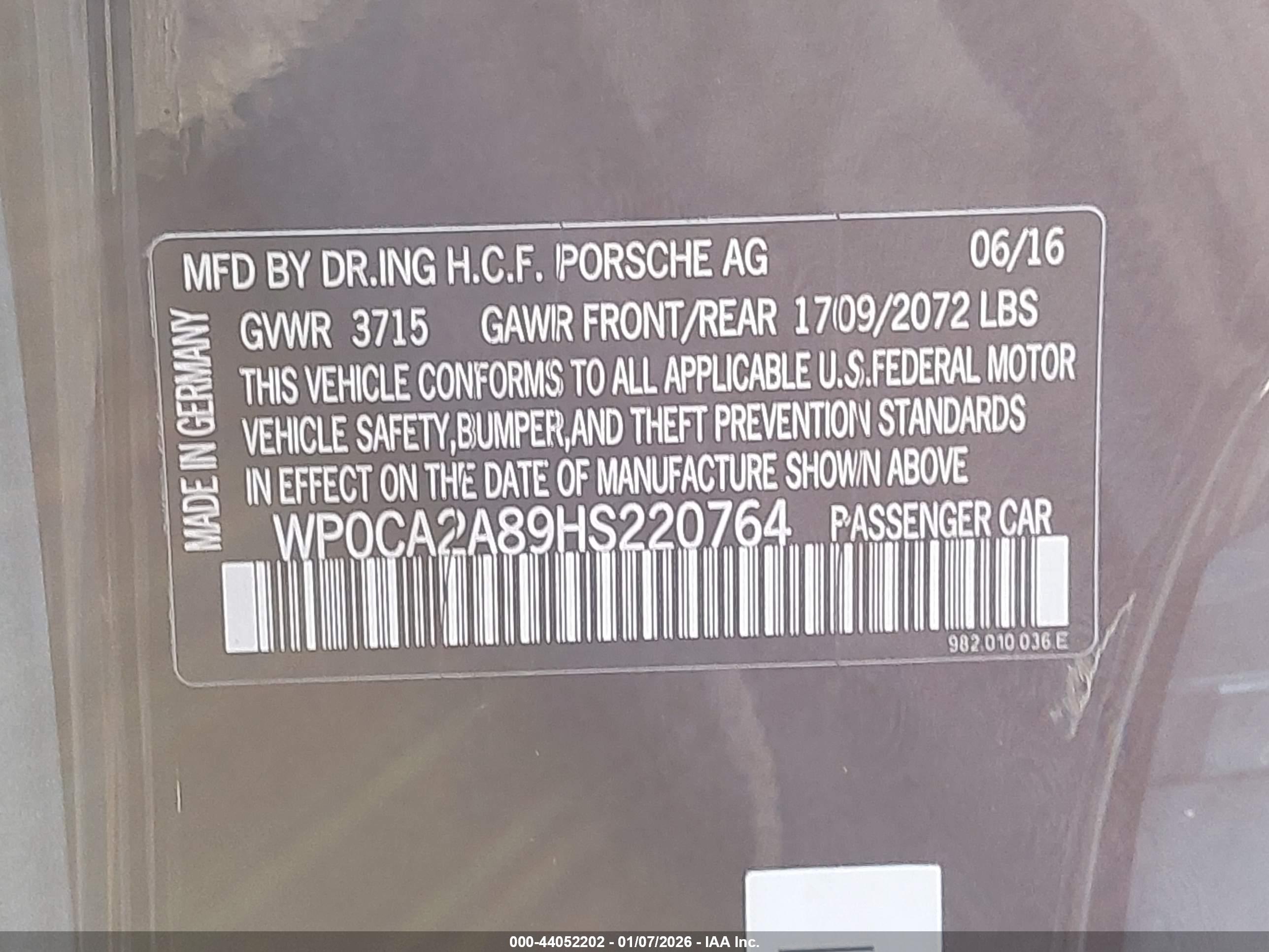 PORSCHE 718 image 9