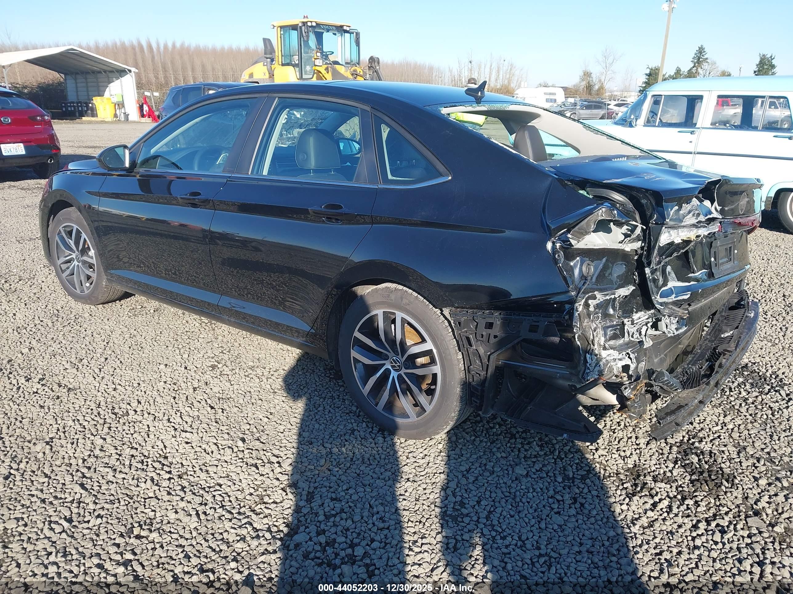 VOLKSWAGEN JETTA image 3