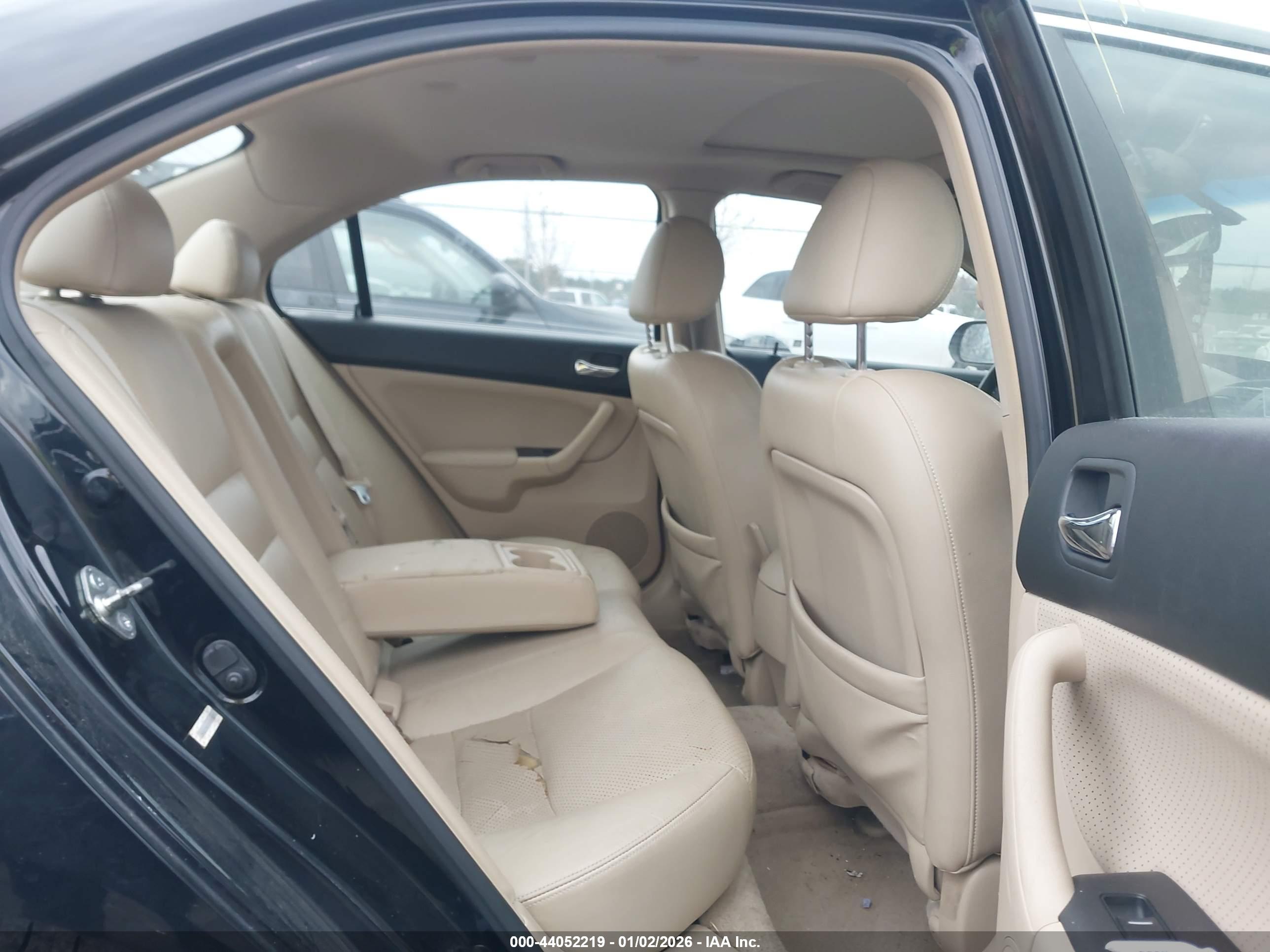 ACURA TSX image 8