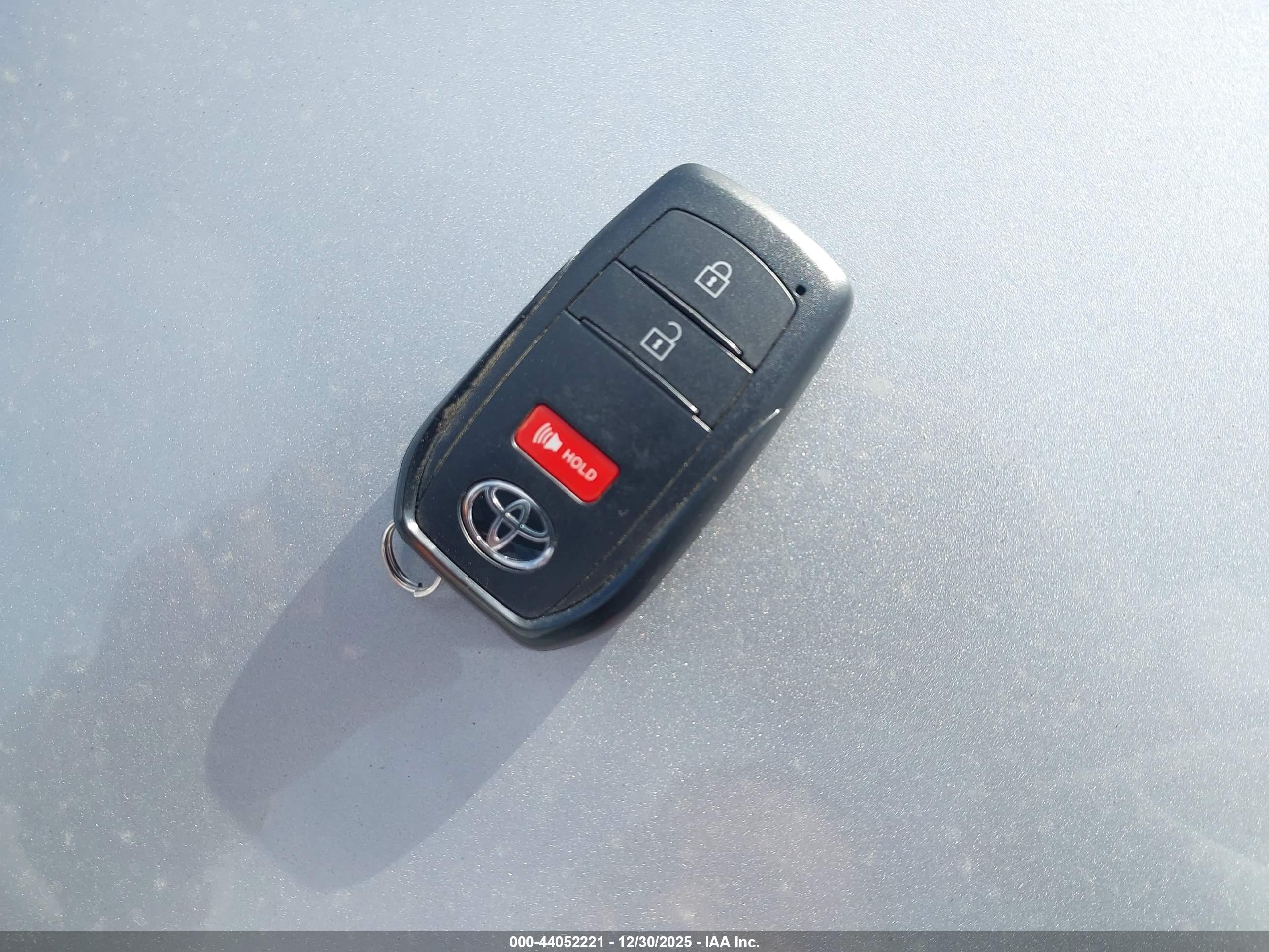 TOYOTA TACOMA image 11