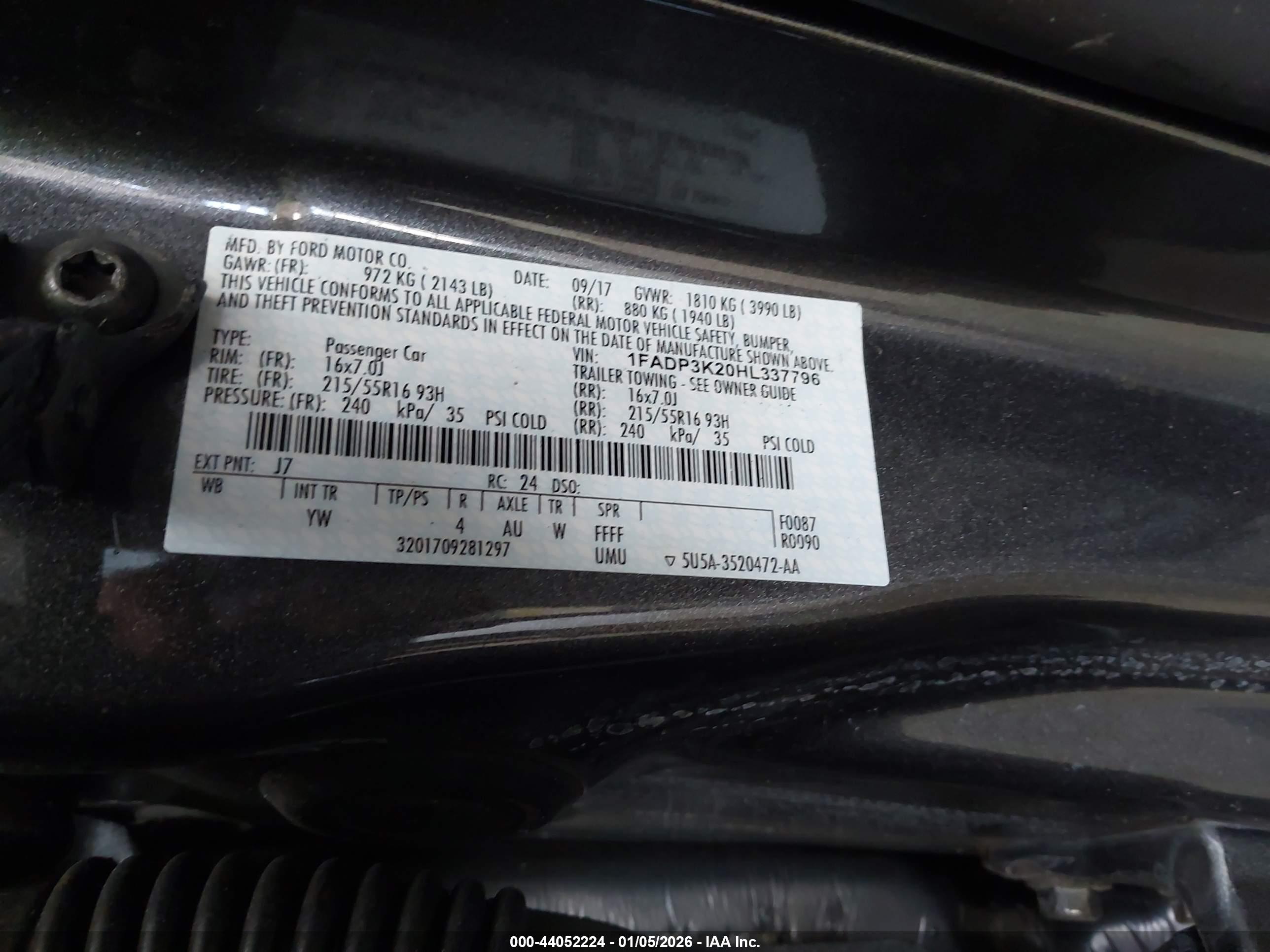 FORD FOCUS image 9