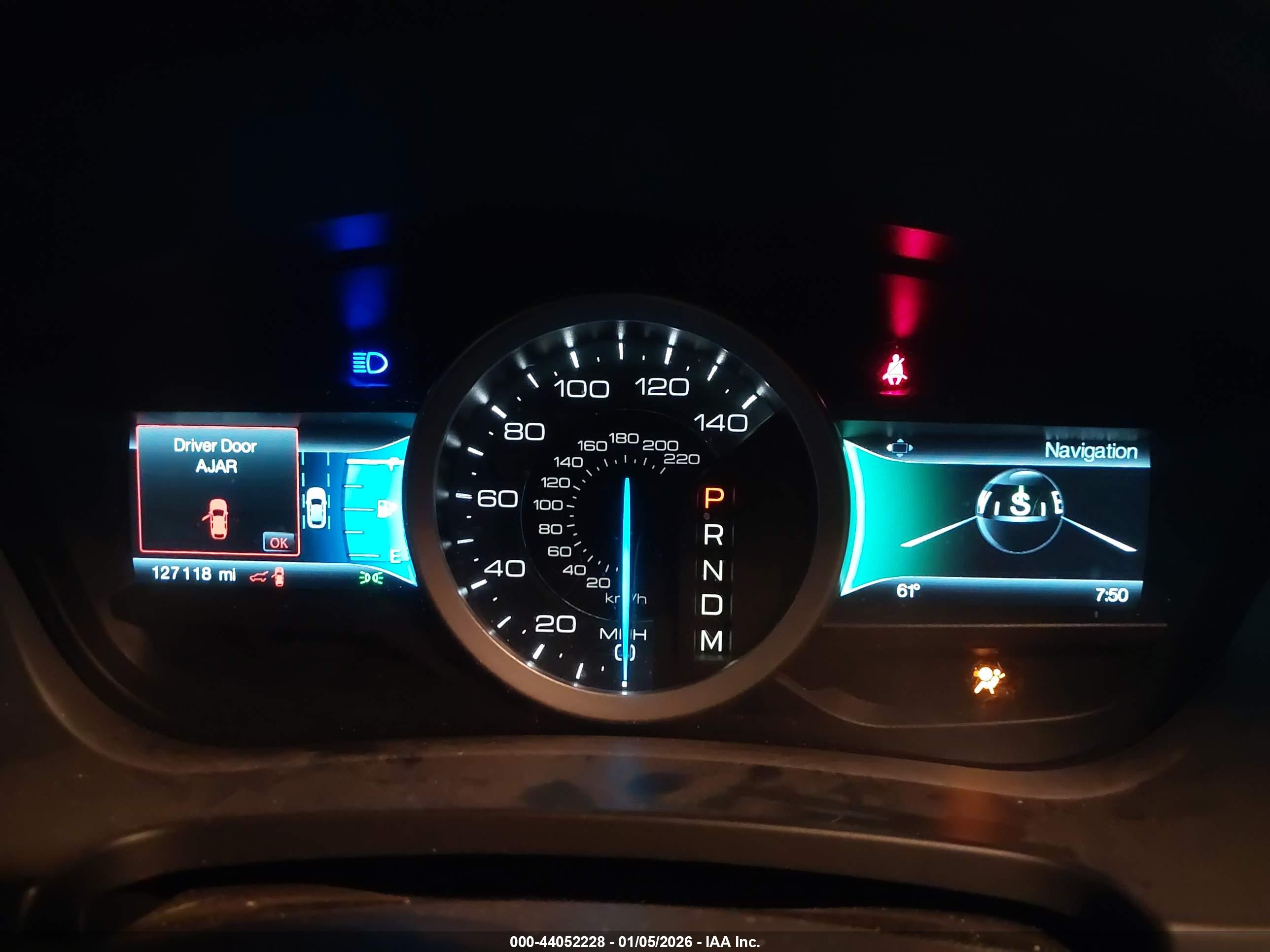 FORD EXPLORER image 7
