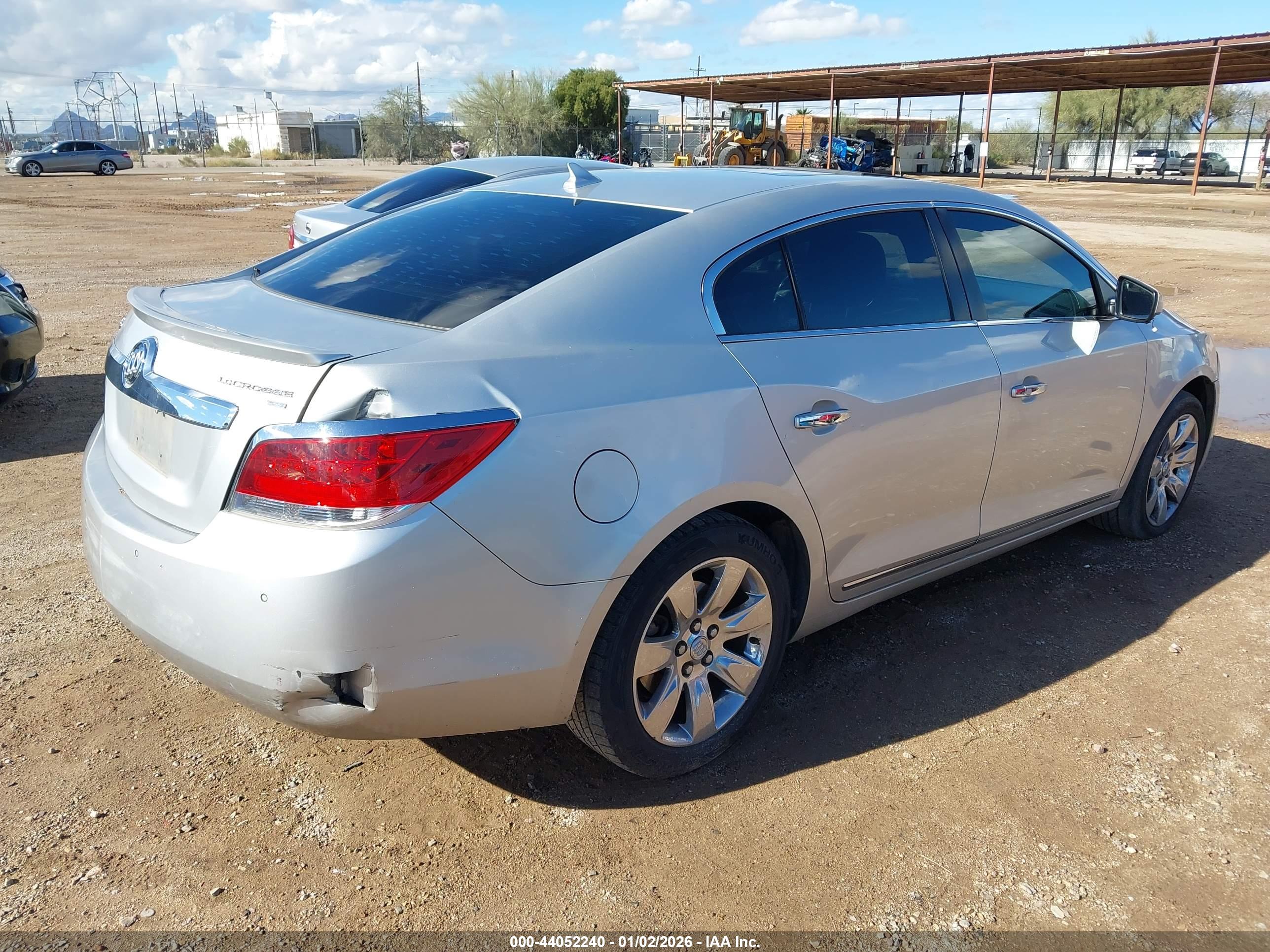 BUICK LACROSSE image 4