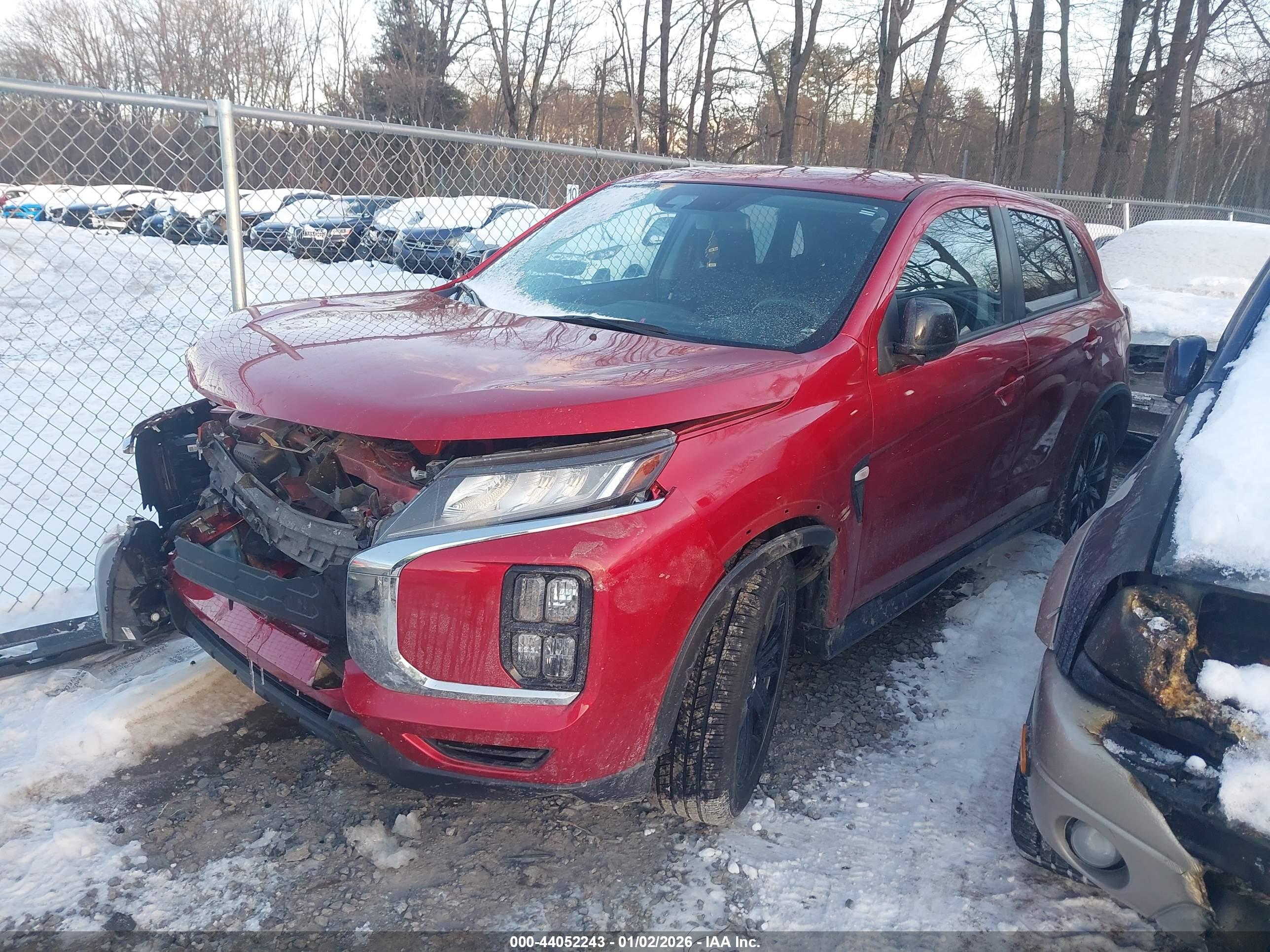 MITSUBISHI OUTLANDER image 2