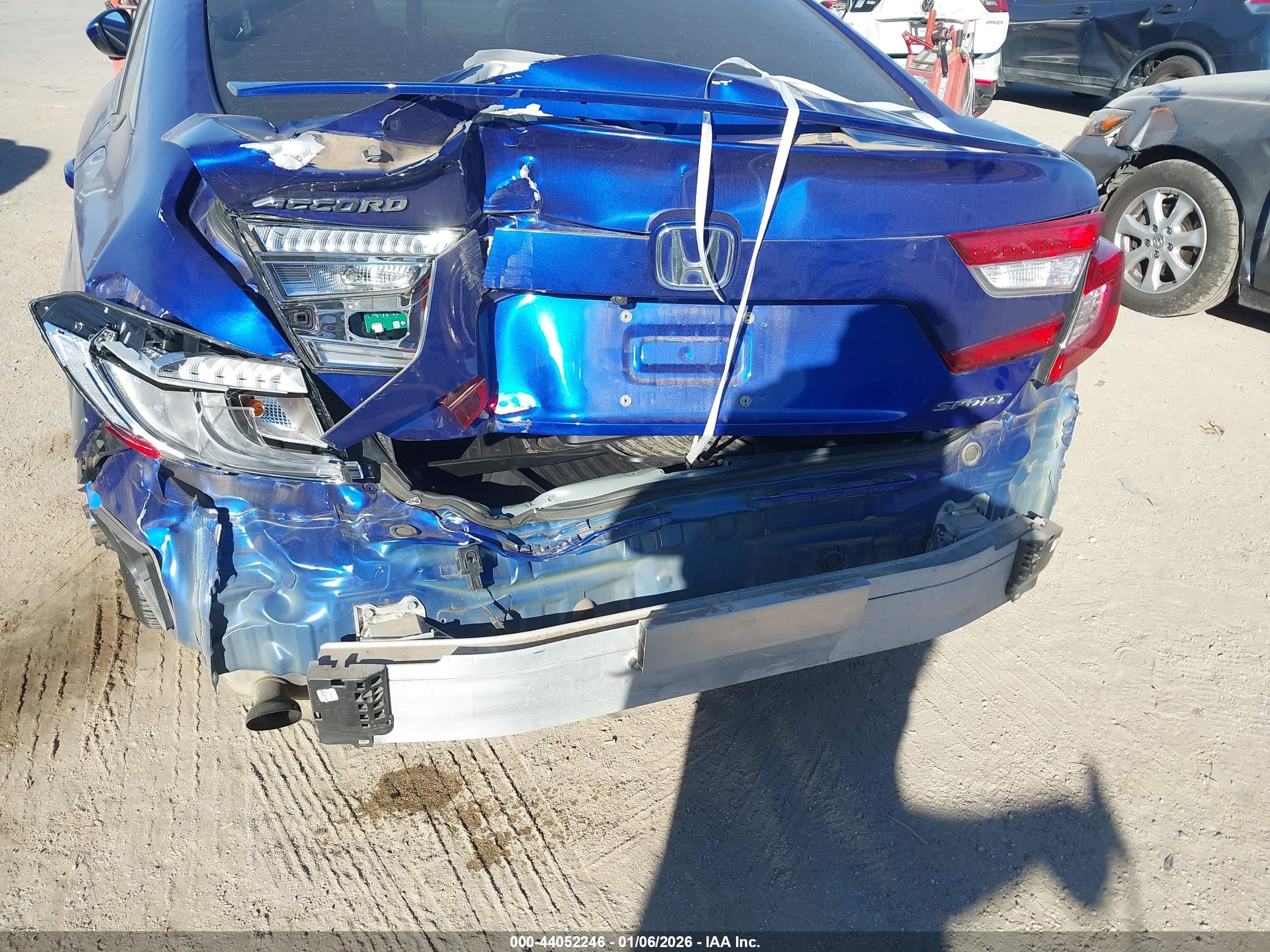 HONDA ACCORD image 6