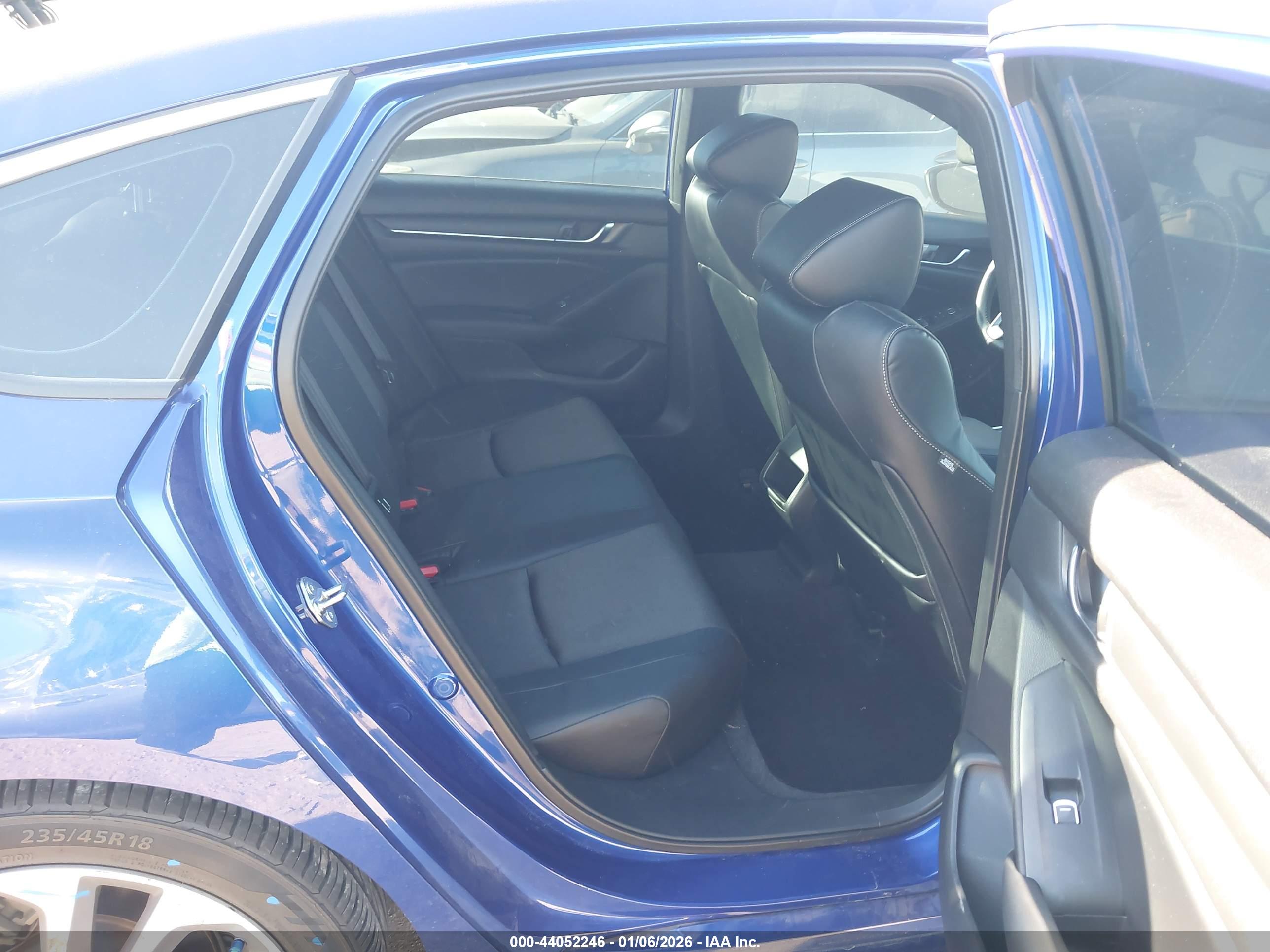HONDA ACCORD image 8