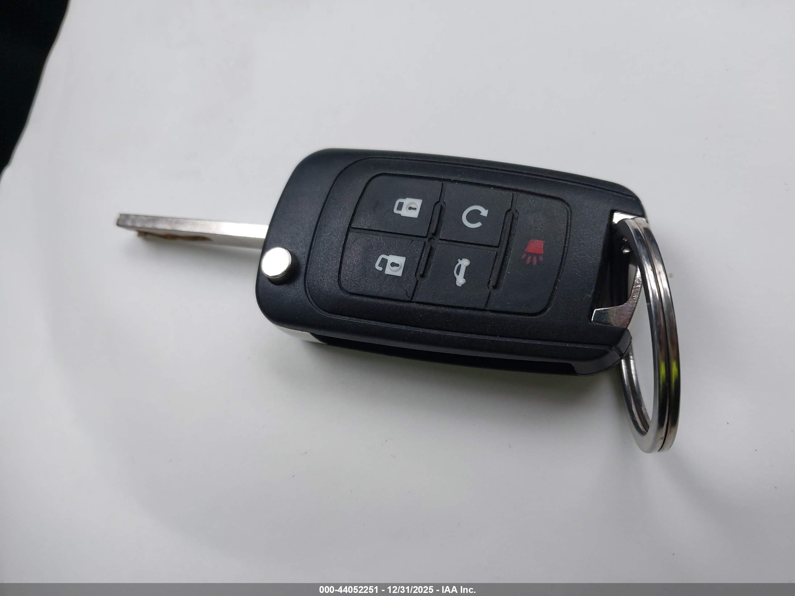 CHEVROLET EQUINOX image 11