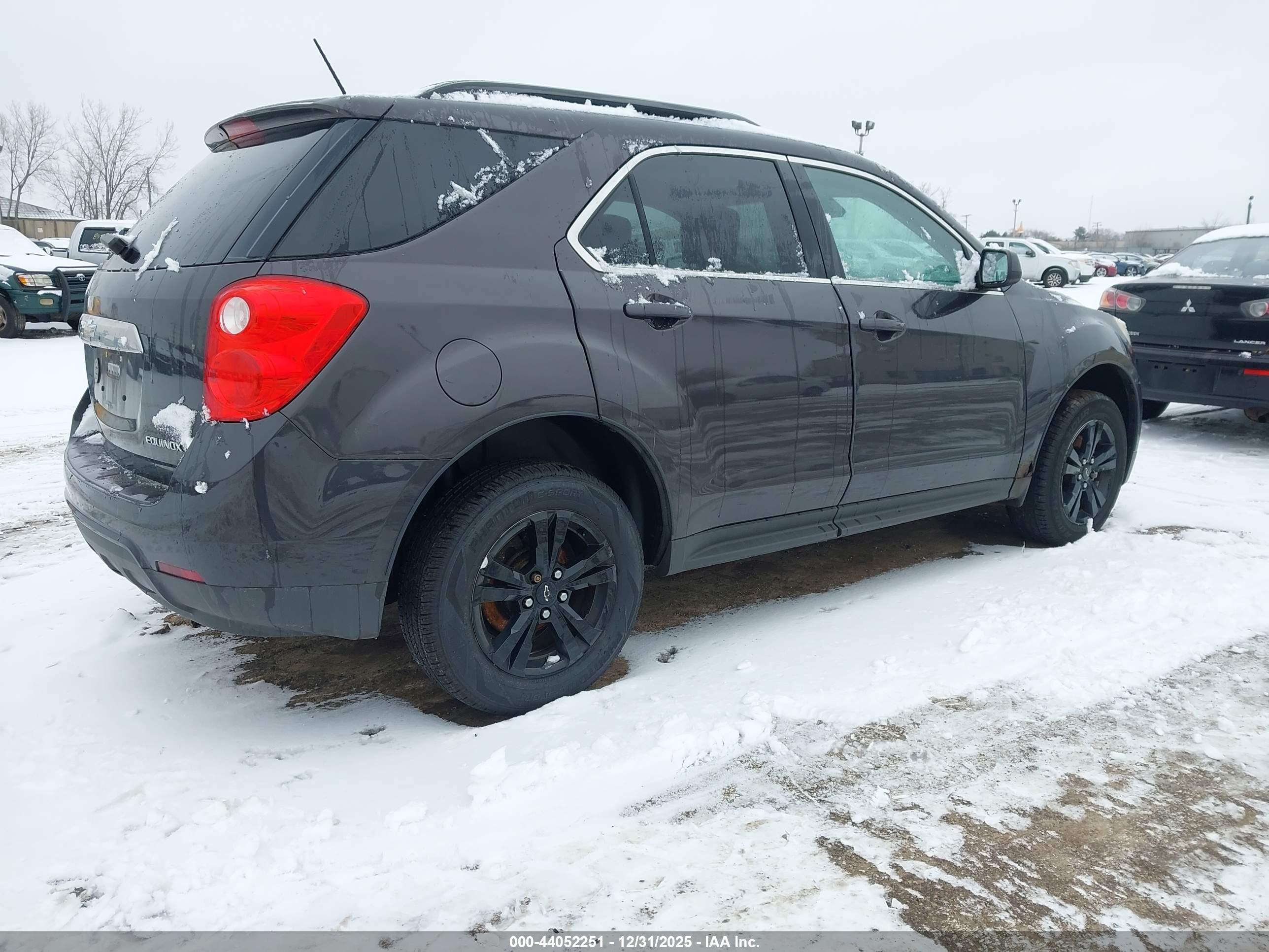 CHEVROLET EQUINOX image 4