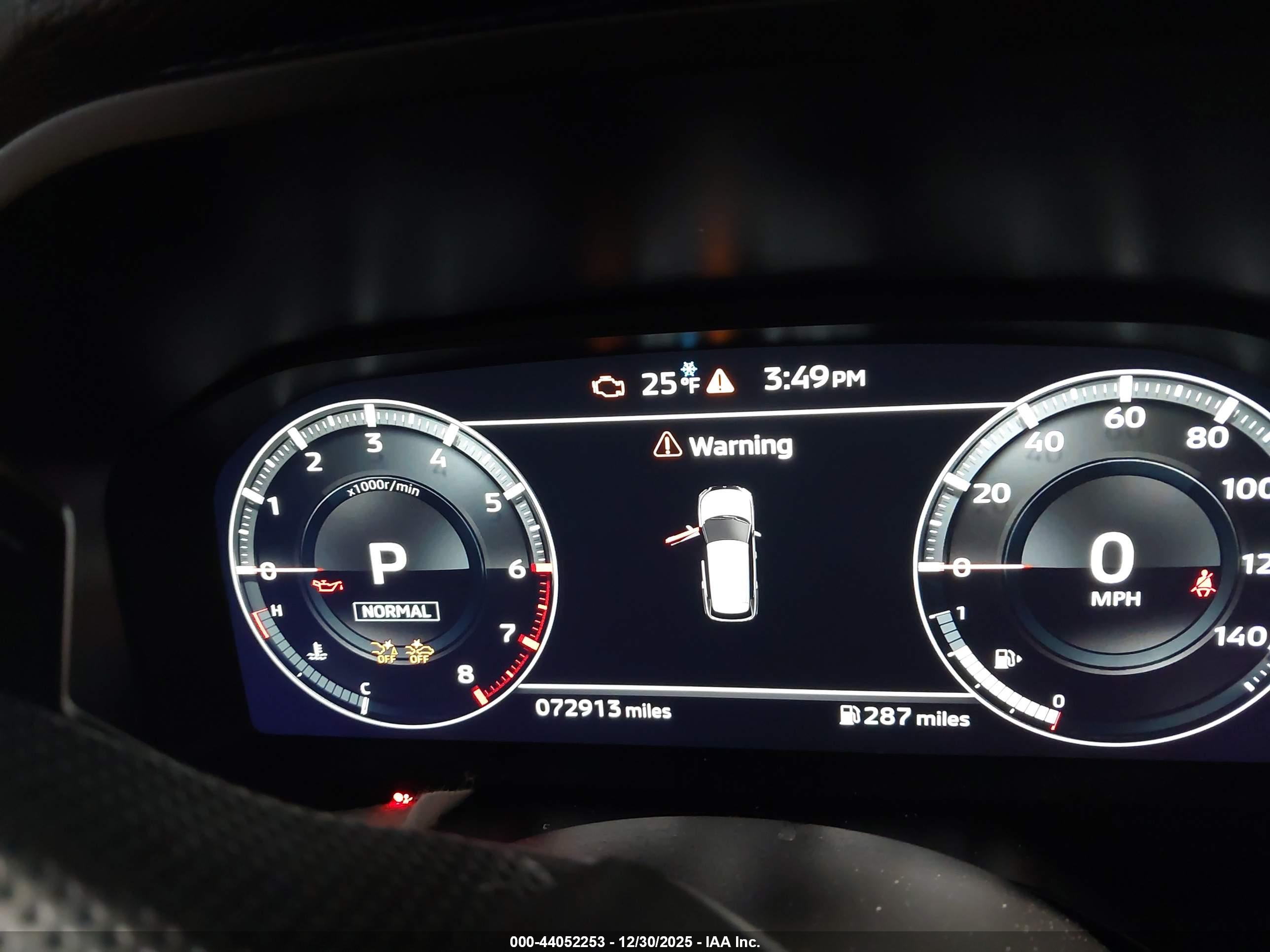 MITSUBISHI OUTLANDER image 7