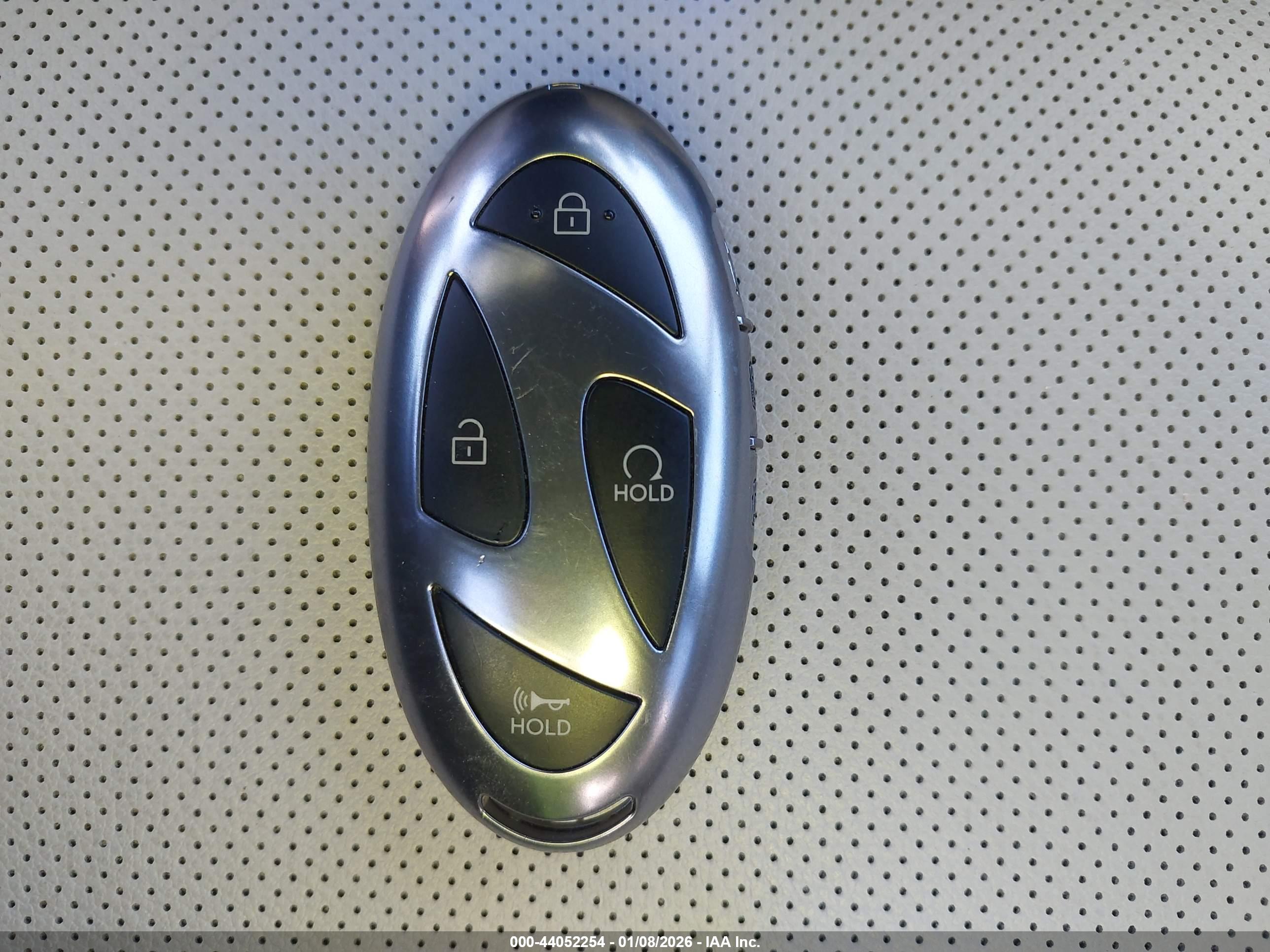 HYUNDAI TUCSON image 11