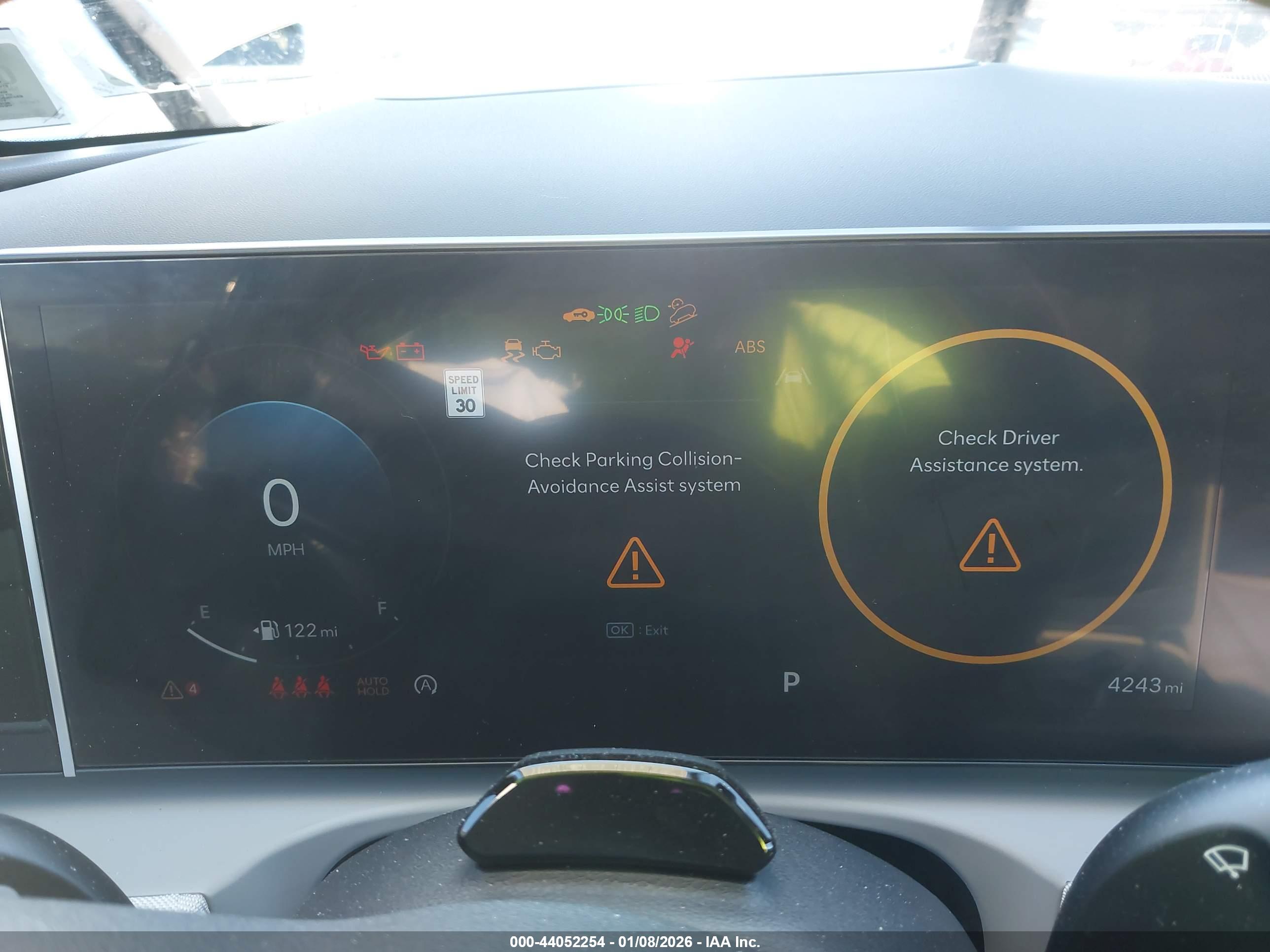 HYUNDAI TUCSON image 7