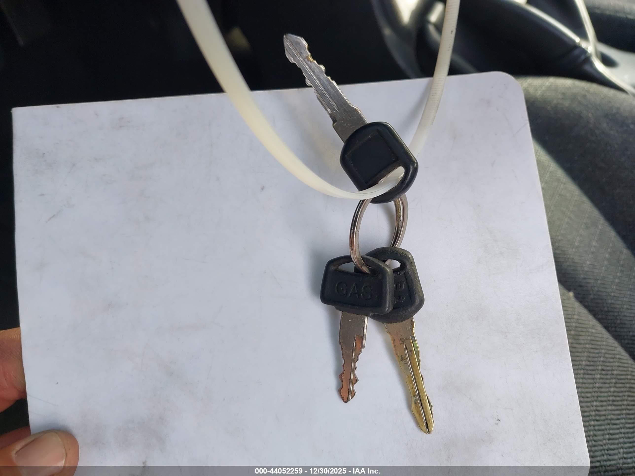 PONTIAC SUNFIRE image 11